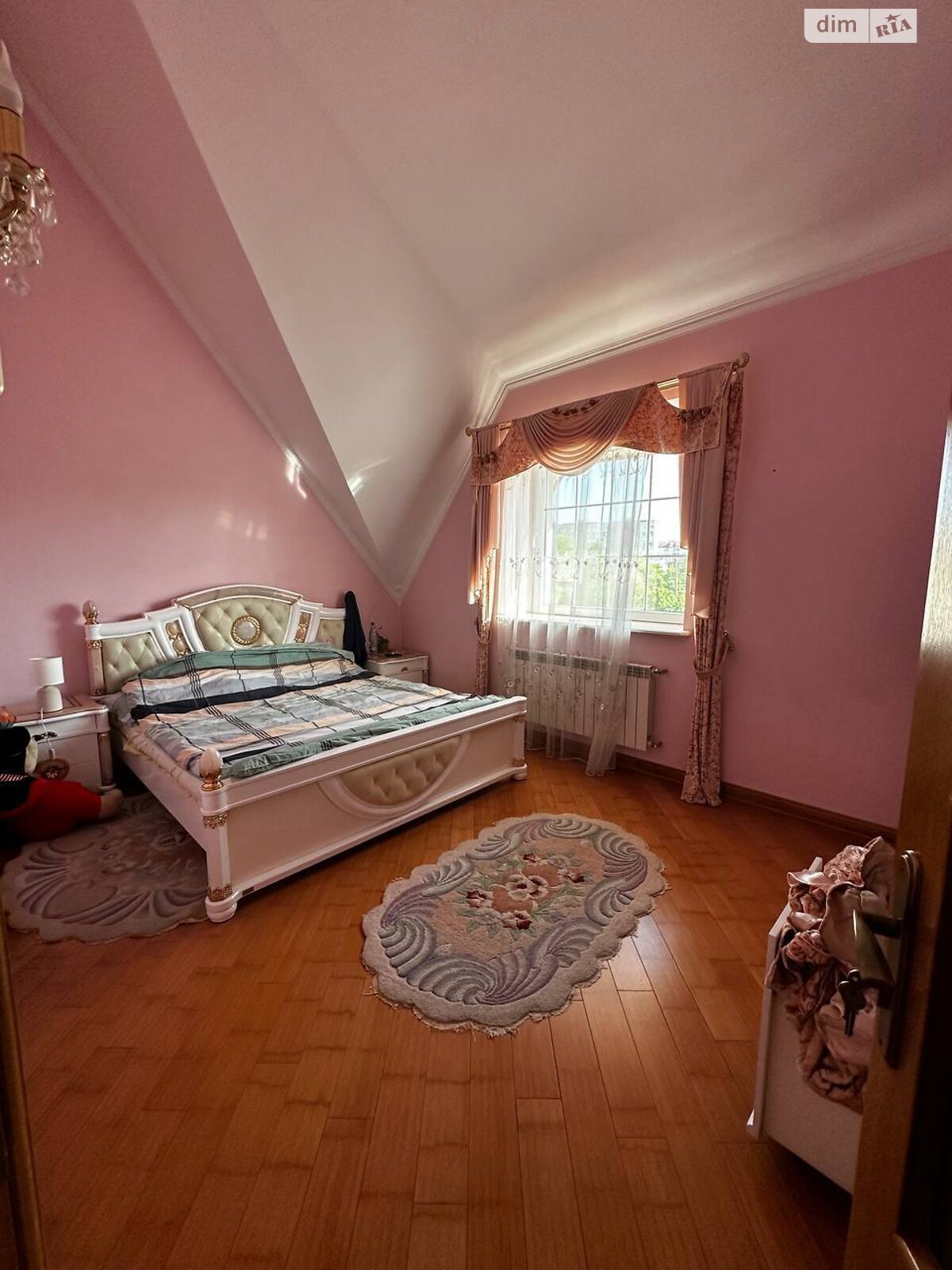 двоповерховий будинок з опаленням, 260 кв. м, цегла. Продаж у Бірках фото 1