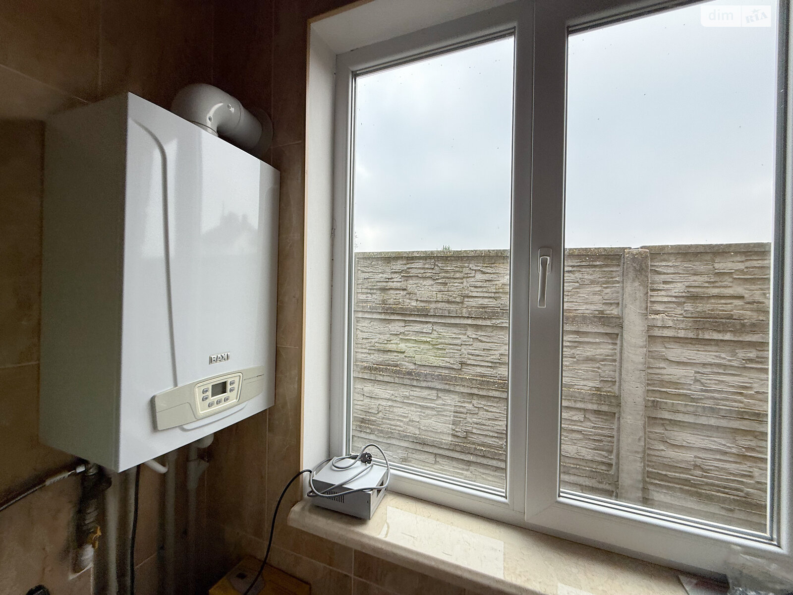 одноэтажный дом с отоплением, 100 кв. м, кирпич. Продажа в Бояновке фото 1