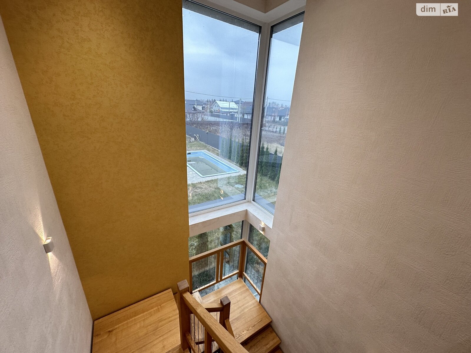 двоповерховий будинок з верандою, 220 кв. м, кирпич. Продаж у Боярці фото 1 двоповерховий будинок з верандою, 220 кв. м, кирпич. Продаж у Боярці фото 1