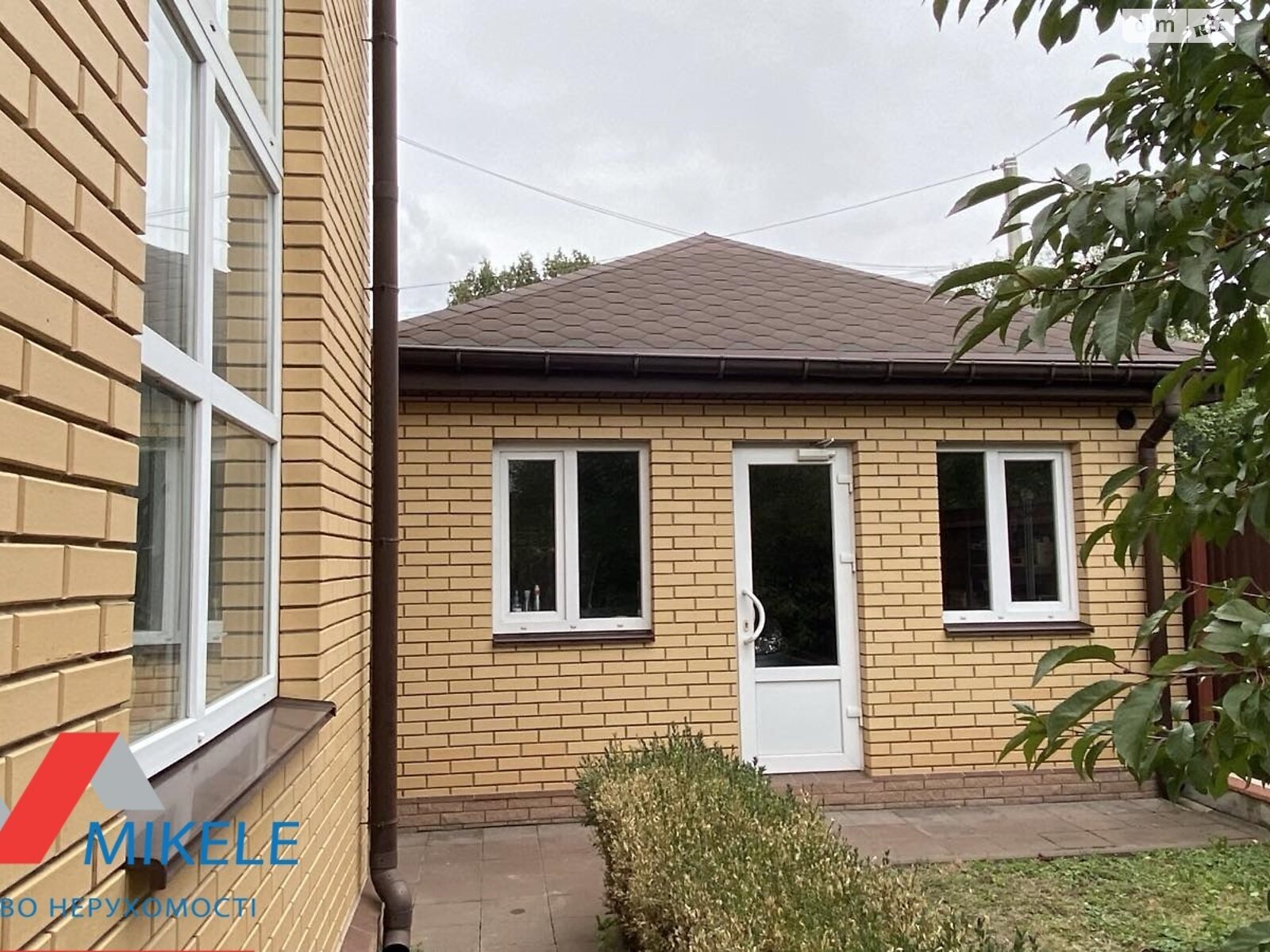 двоповерховий будинок з верандою, 150.2 кв. м, цегла. Продаж у Боярці фото 1 двоповерховий будинок з верандою, 150.2 кв. м, цегла. Продаж у Боярці фото 1