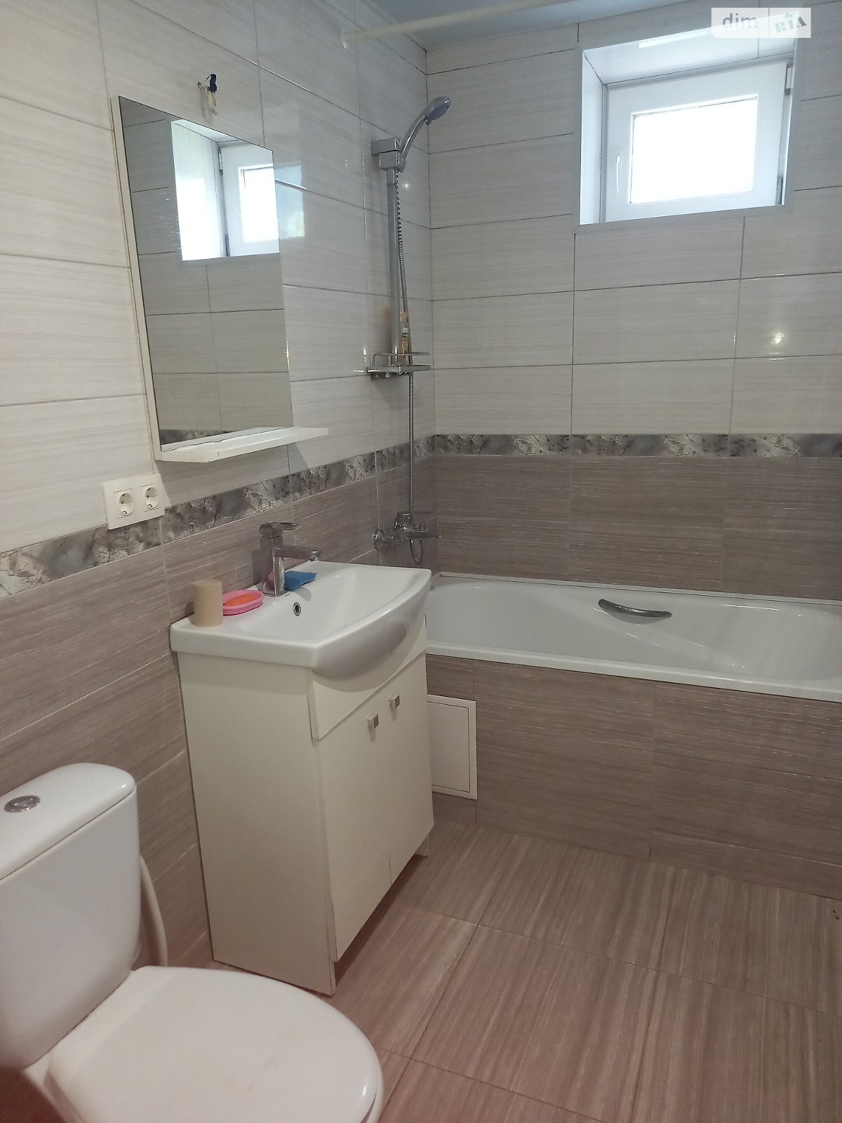 двоповерховий будинок з опаленням, 107.2 кв. м, цегла. Продаж у Боярці фото 1 двоповерховий будинок з опаленням, 107.2 кв. м, цегла. Продаж у Боярці фото 1
