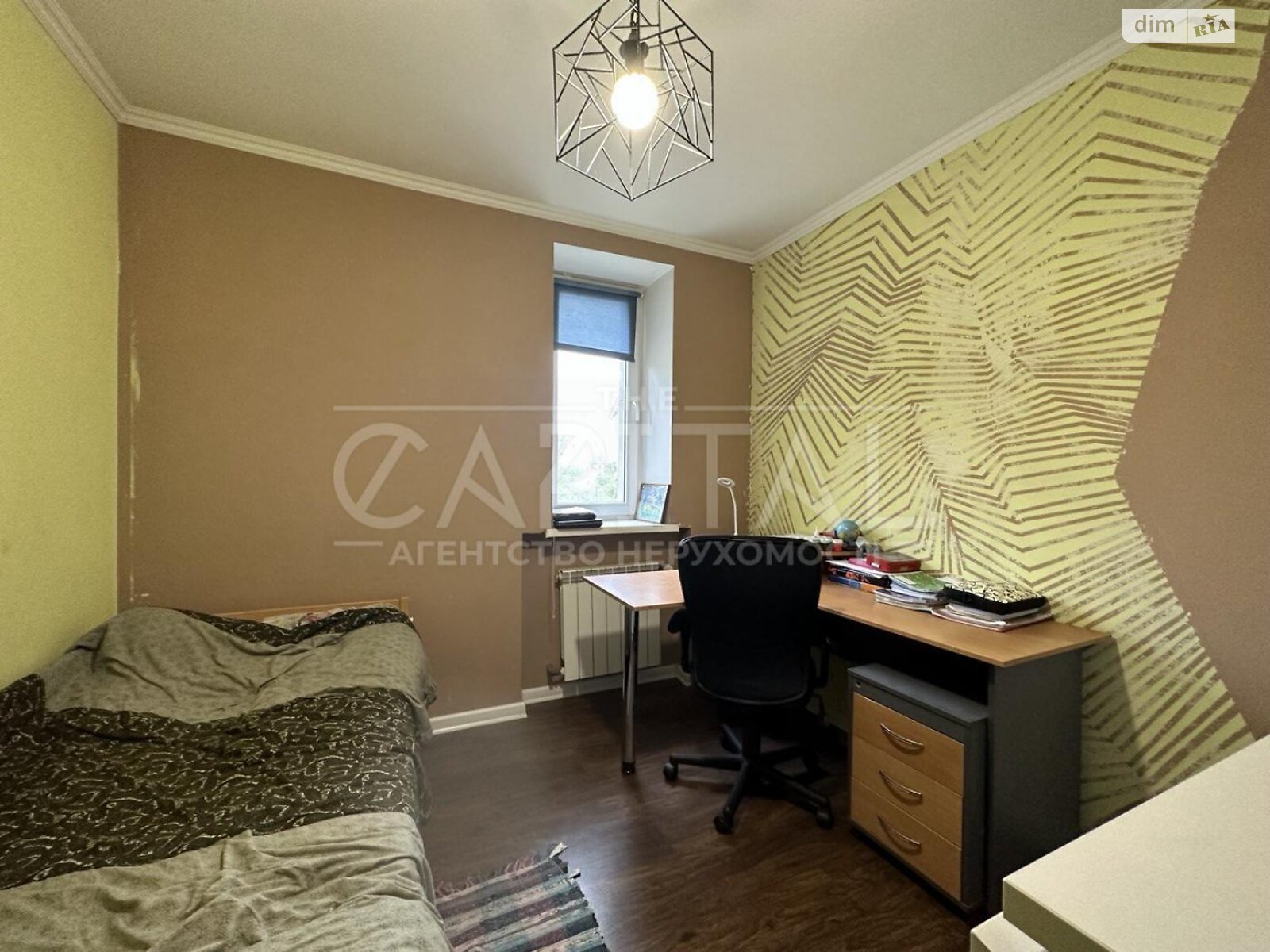 трехэтажный дом с гаражом, 379 кв. м, кирпич. Продажа в Боярке фото 1 трехэтажный дом с гаражом, 379 кв. м, кирпич. Продажа в Боярке фото 1