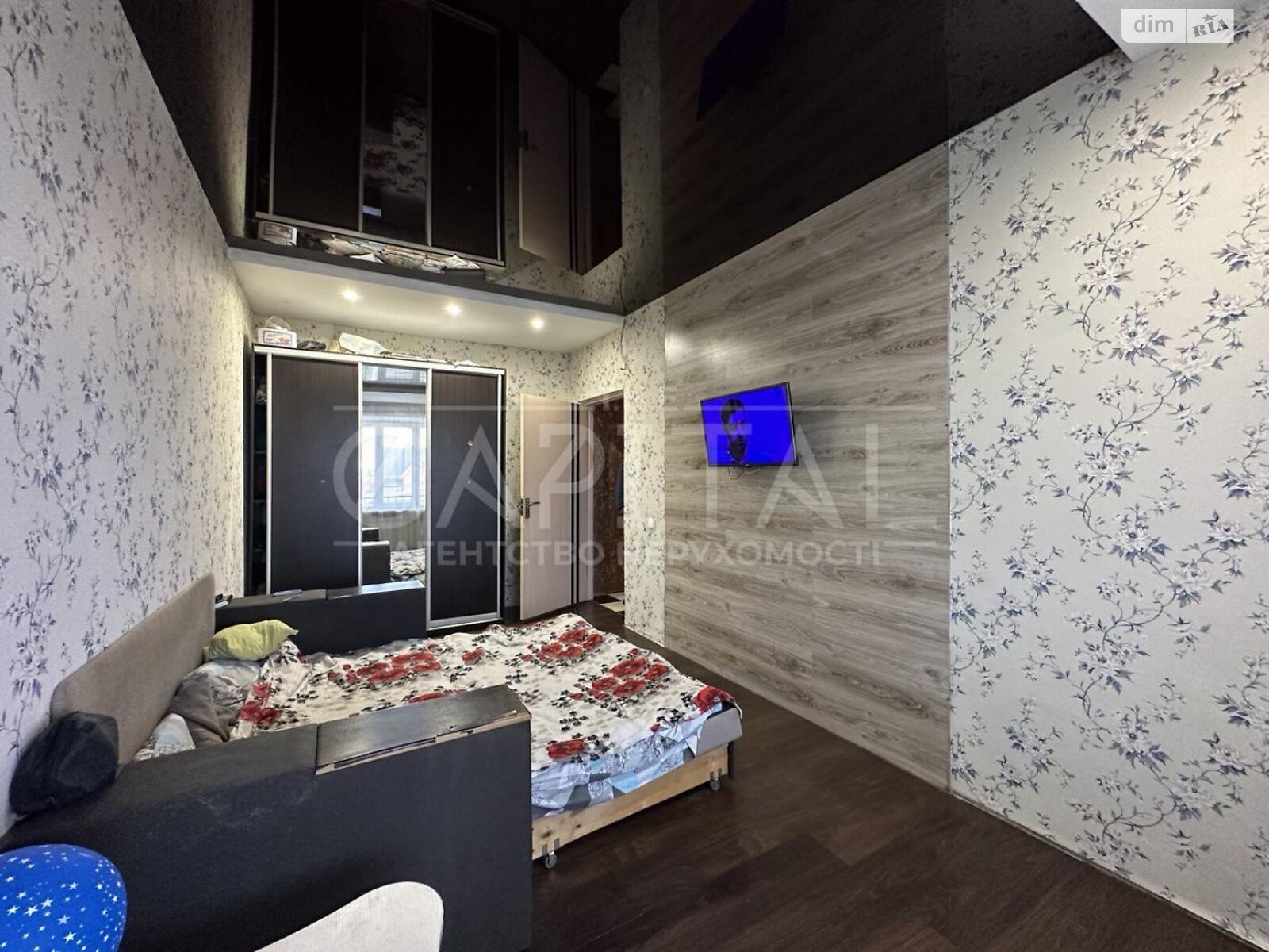 трехэтажный дом с гаражом, 379 кв. м, кирпич. Продажа в Боярке фото 1 трехэтажный дом с гаражом, 379 кв. м, кирпич. Продажа в Боярке фото 1