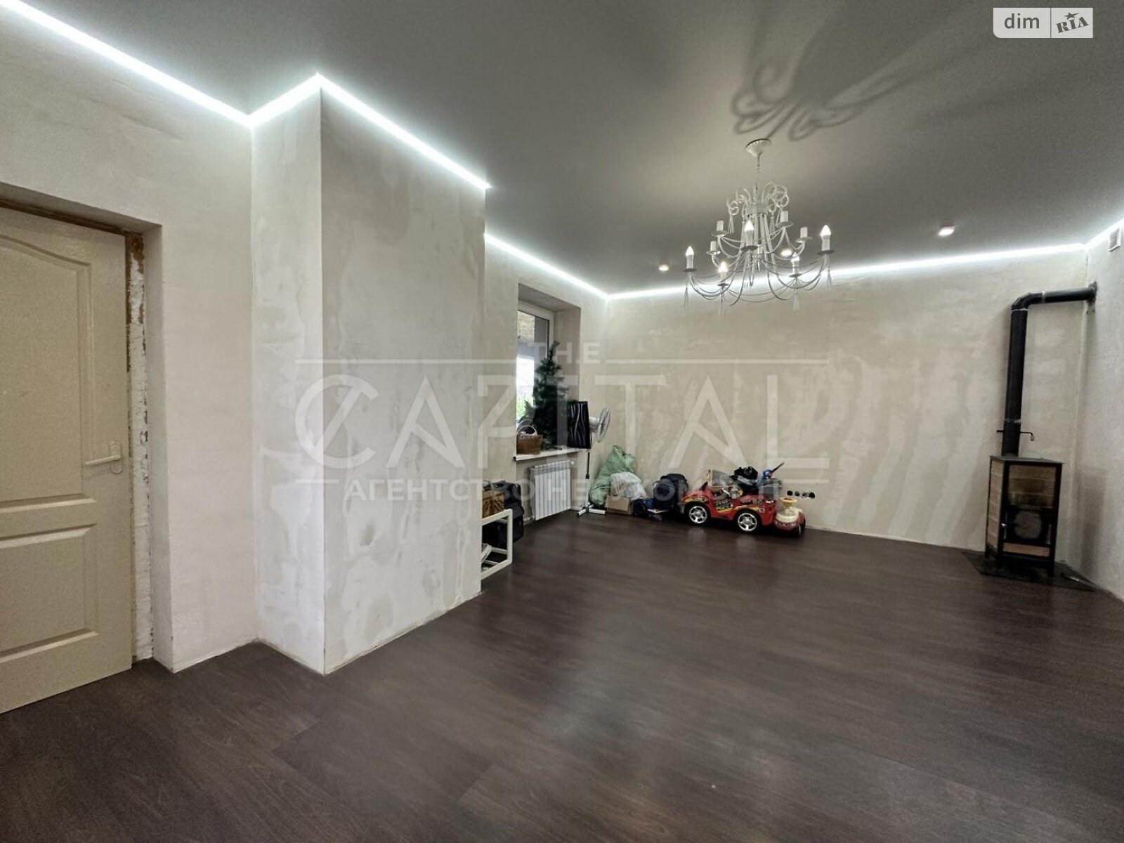 трехэтажный дом с гаражом, 379 кв. м, кирпич. Продажа в Боярке фото 1 трехэтажный дом с гаражом, 379 кв. м, кирпич. Продажа в Боярке фото 1