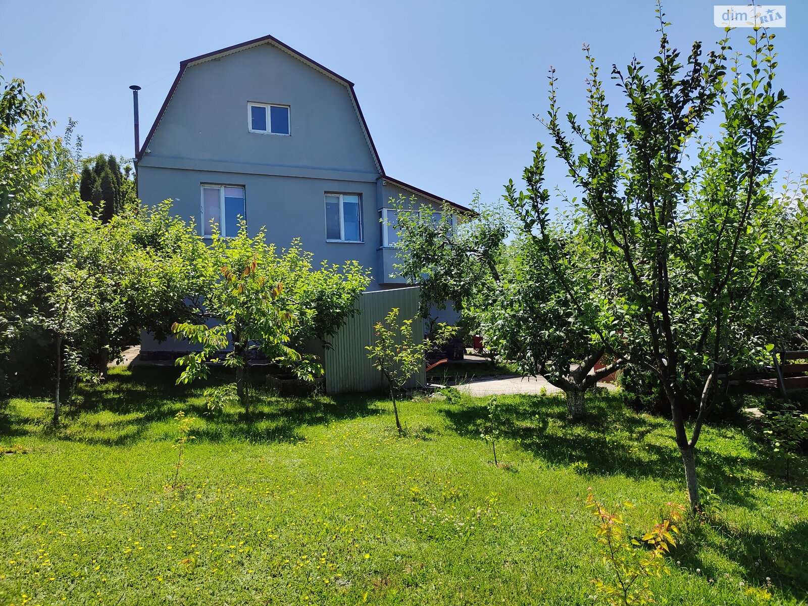 трехэтажный дом беседка, 110 кв. м, кирпич. Продажа в Браге фото 1 трехэтажный дом беседка, 110 кв. м, кирпич. Продажа в Браге фото 1