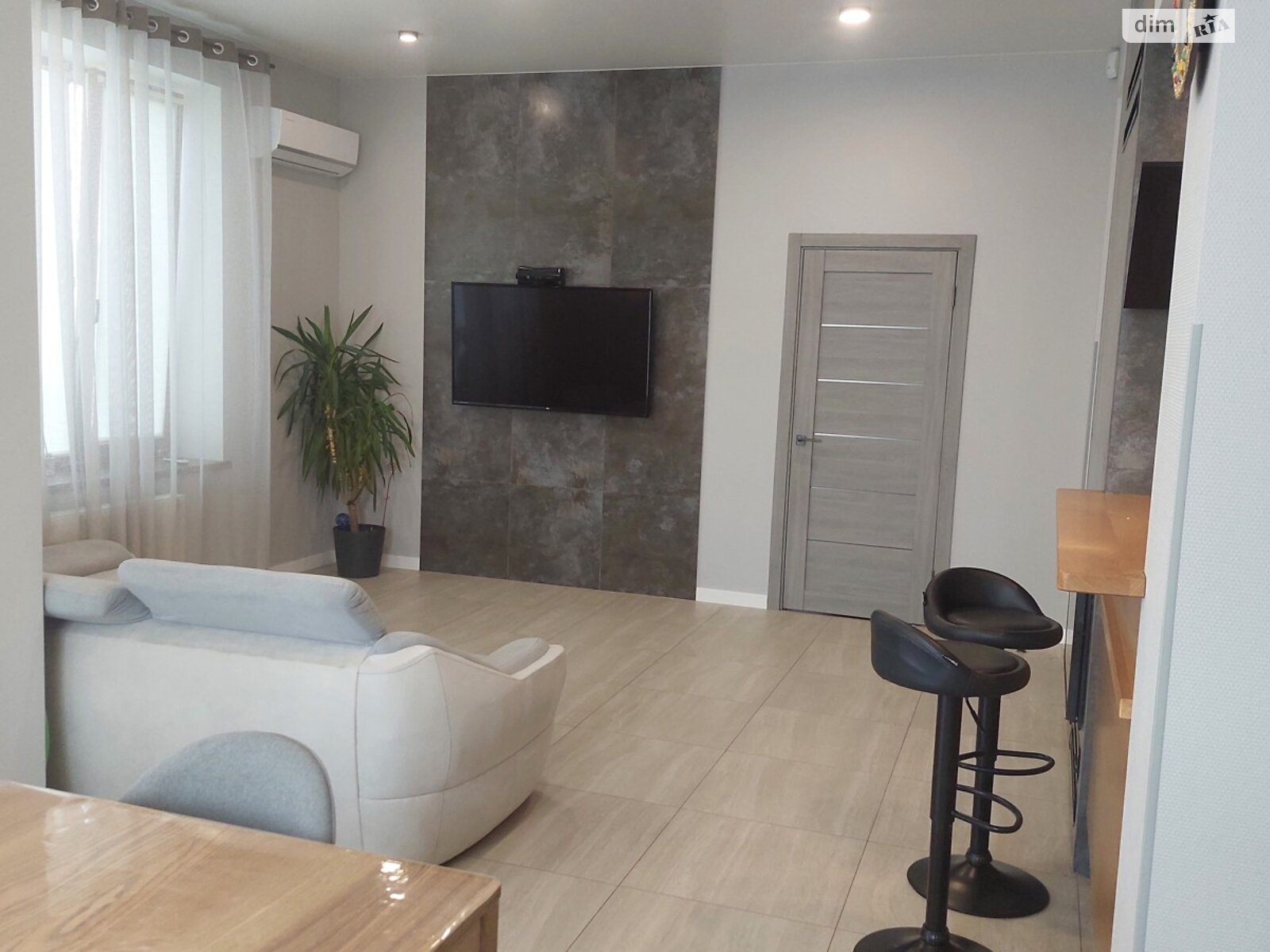 двухэтажный дом с отоплением, 142 кв. м, газобетон. Продажа в Братском фото 1 двухэтажный дом с отоплением, 142 кв. м, газобетон. Продажа в Братском фото 1
