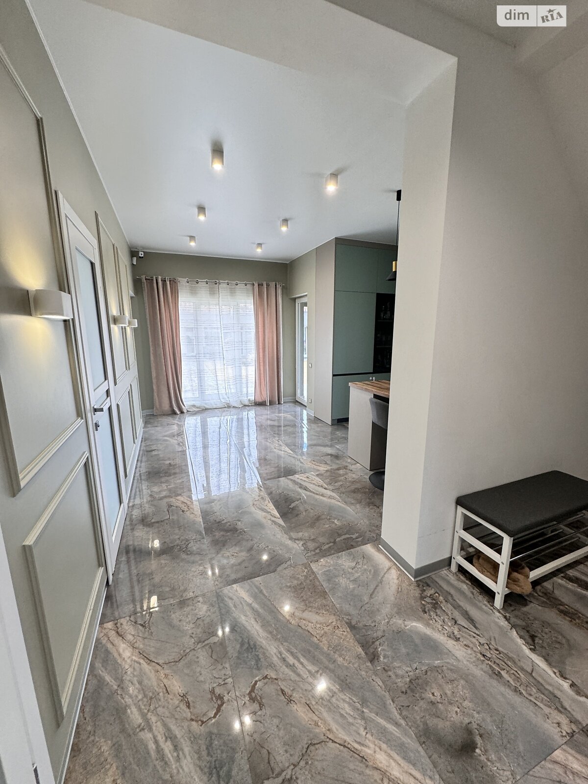 двоповерховий будинок з гаражем, 198 кв. м, газобетон. Продаж у Братському фото 1 двоповерховий будинок з гаражем, 198 кв. м, газобетон. Продаж у Братському фото 1