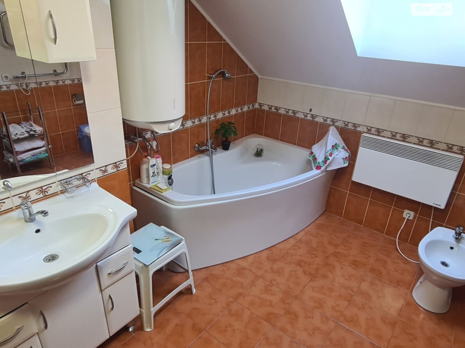 двоповерховий будинок з гаражем, 208 кв. м, монолітно-цегляний. Продаж у Кам’янці фото 1 двоповерховий будинок з гаражем, 208 кв. м, монолітно-цегляний. Продаж у Кам’янці фото 1