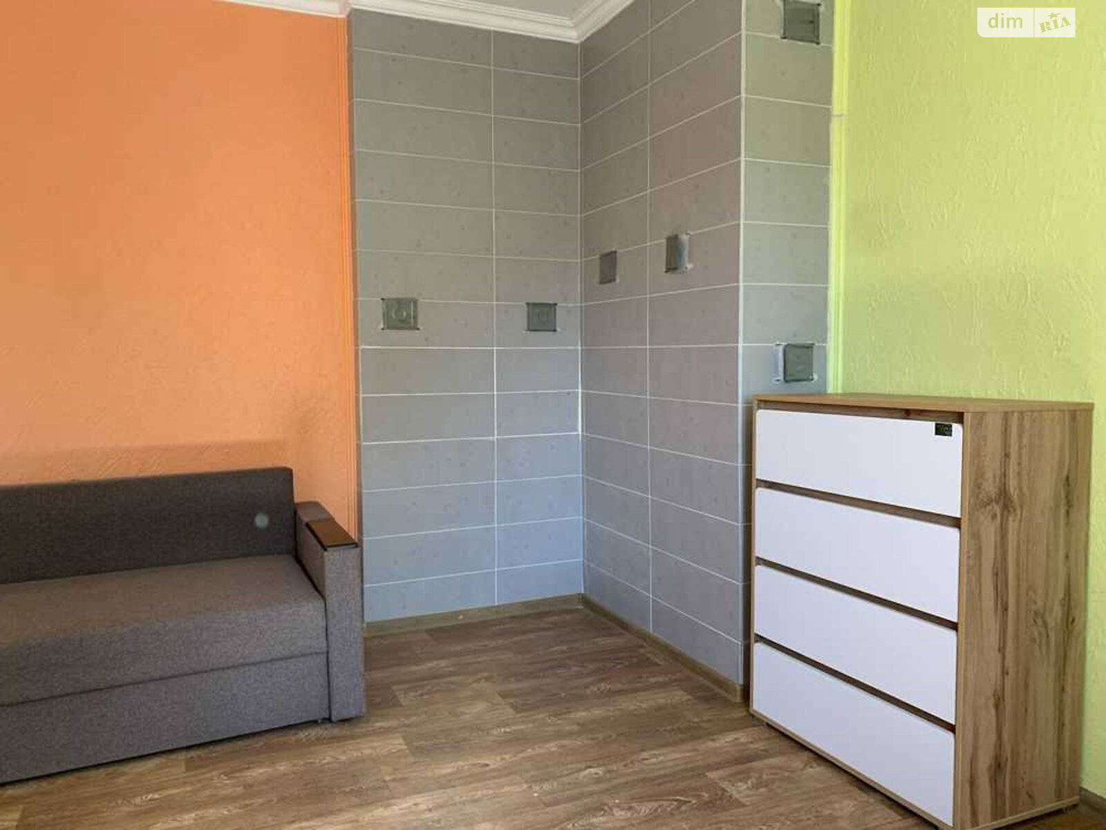 одноэтажный дом с гаражом, 65 кв. м, кирпич. Продажа в Бридунах фото 1 одноэтажный дом с гаражом, 65 кв. м, кирпич. Продажа в Бридунах фото 1