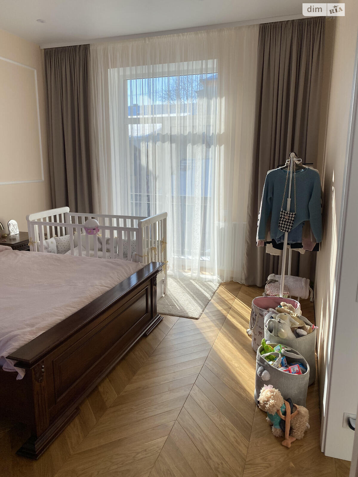 чотириповерховий будинок з гаражем, 225 кв. м, цегла. Продаж в Бродах, район Броди фото 1 чотириповерховий будинок з гаражем, 225 кв. м, цегла. Продаж в Бродах, район Броди фото 1