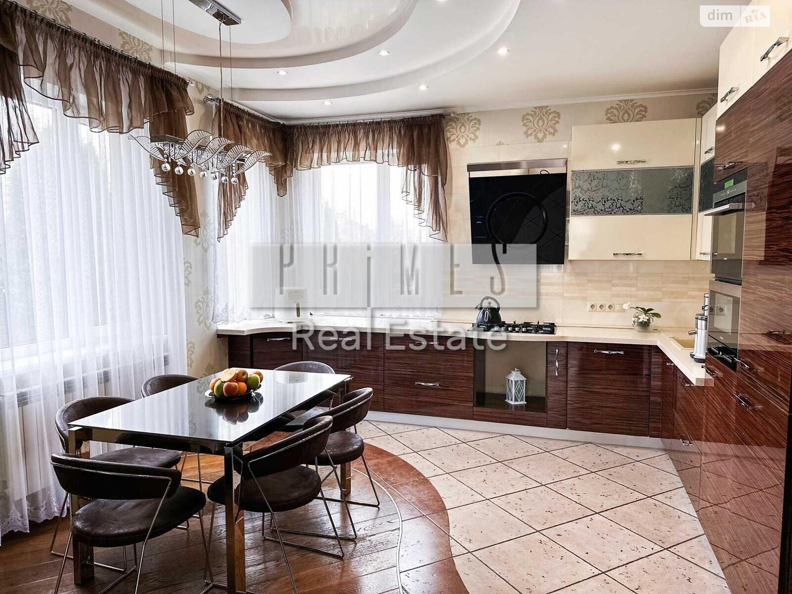 двухэтажный дом с отоплением, 280 кв. м, кирпич. Продажа в Броварах фото 1 двухэтажный дом с отоплением, 280 кв. м, кирпич. Продажа в Броварах фото 1