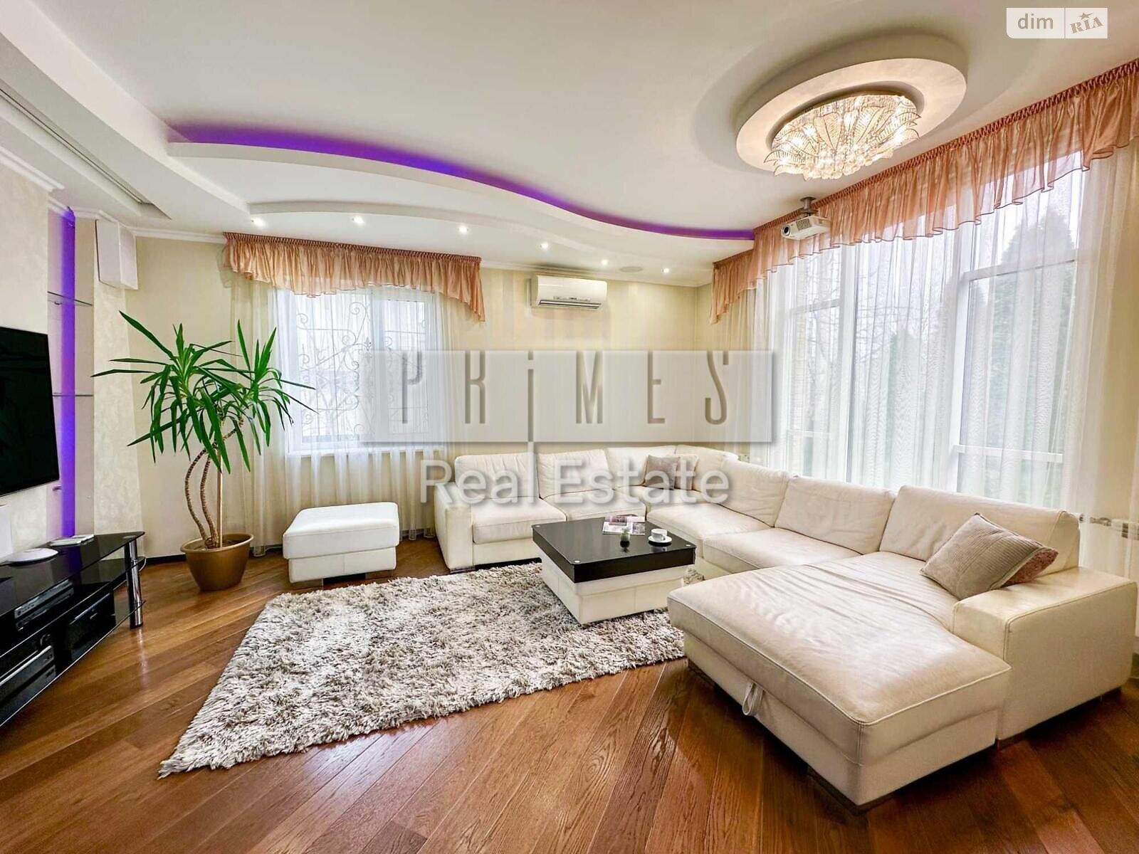 двухэтажный дом с отоплением, 280 кв. м, кирпич. Продажа в Броварах фото 1 двухэтажный дом с отоплением, 280 кв. м, кирпич. Продажа в Броварах фото 1
