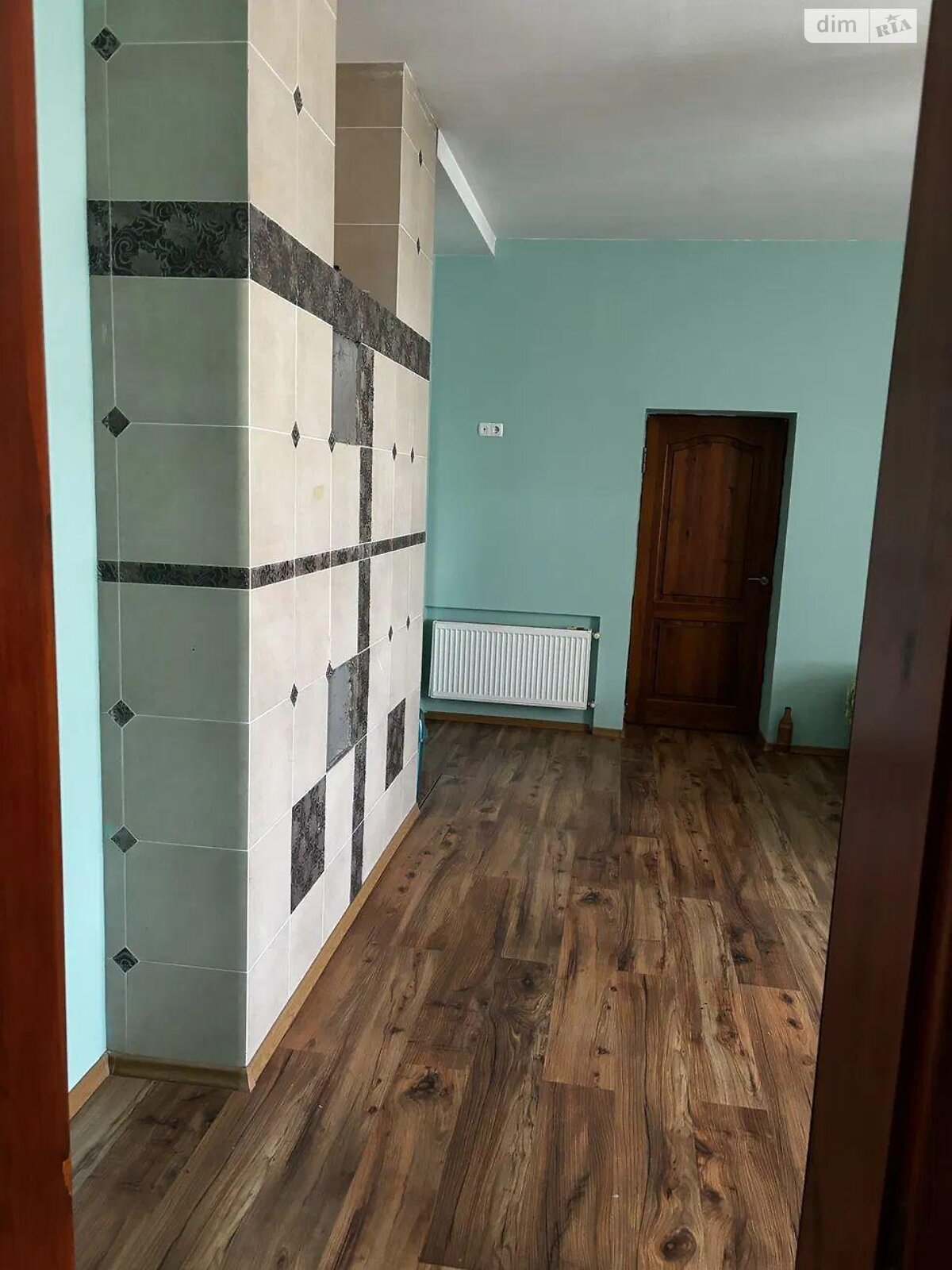 трехэтажный дом, 388 кв. м, кирпич. Продажа в Броварах район Бровары фото 1 трехэтажный дом, 388 кв. м, кирпич. Продажа в Броварах район Бровары фото 1