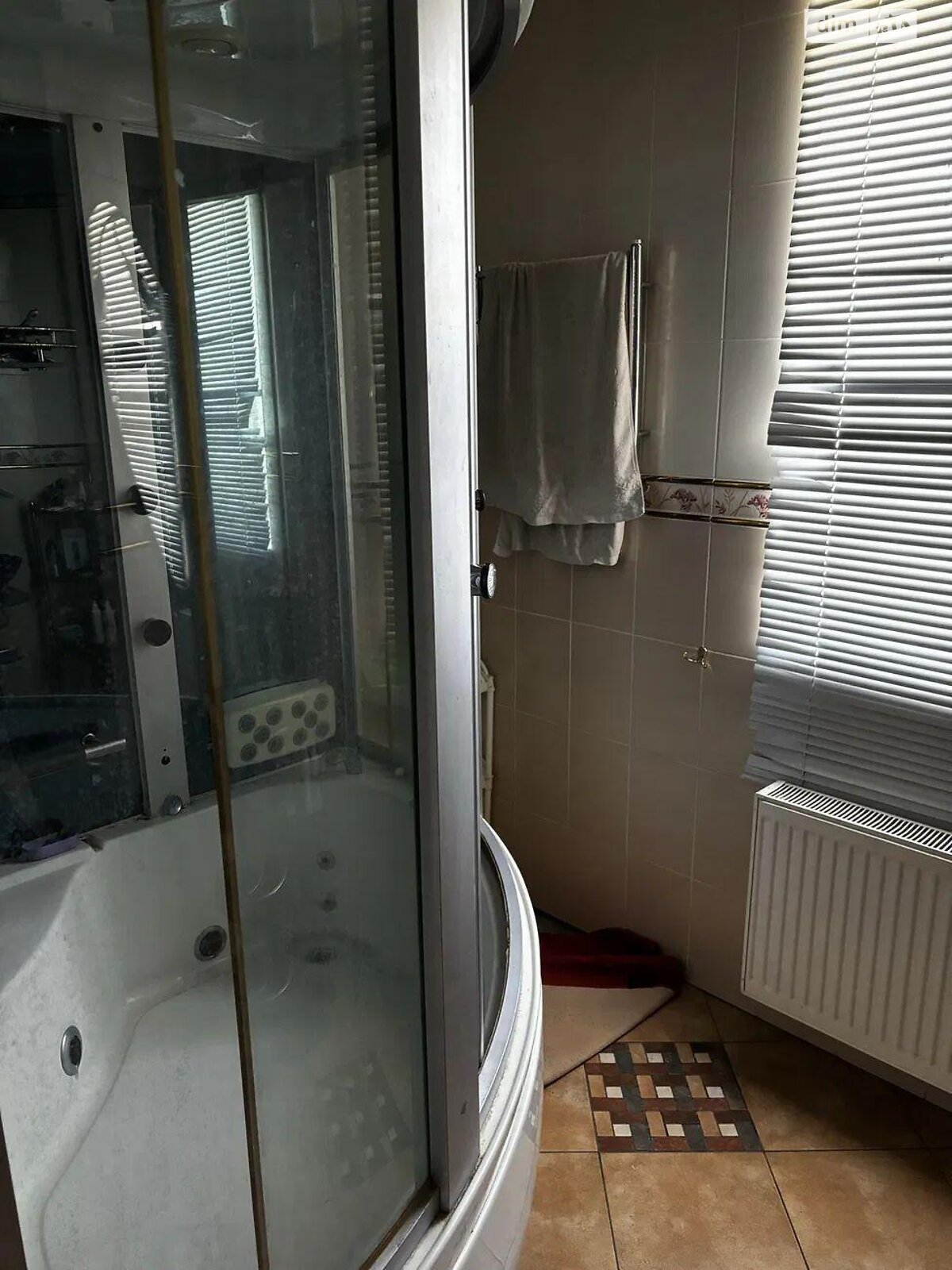 трехэтажный дом, 388 кв. м, кирпич. Продажа в Броварах район Бровары фото 1 трехэтажный дом, 388 кв. м, кирпич. Продажа в Броварах район Бровары фото 1