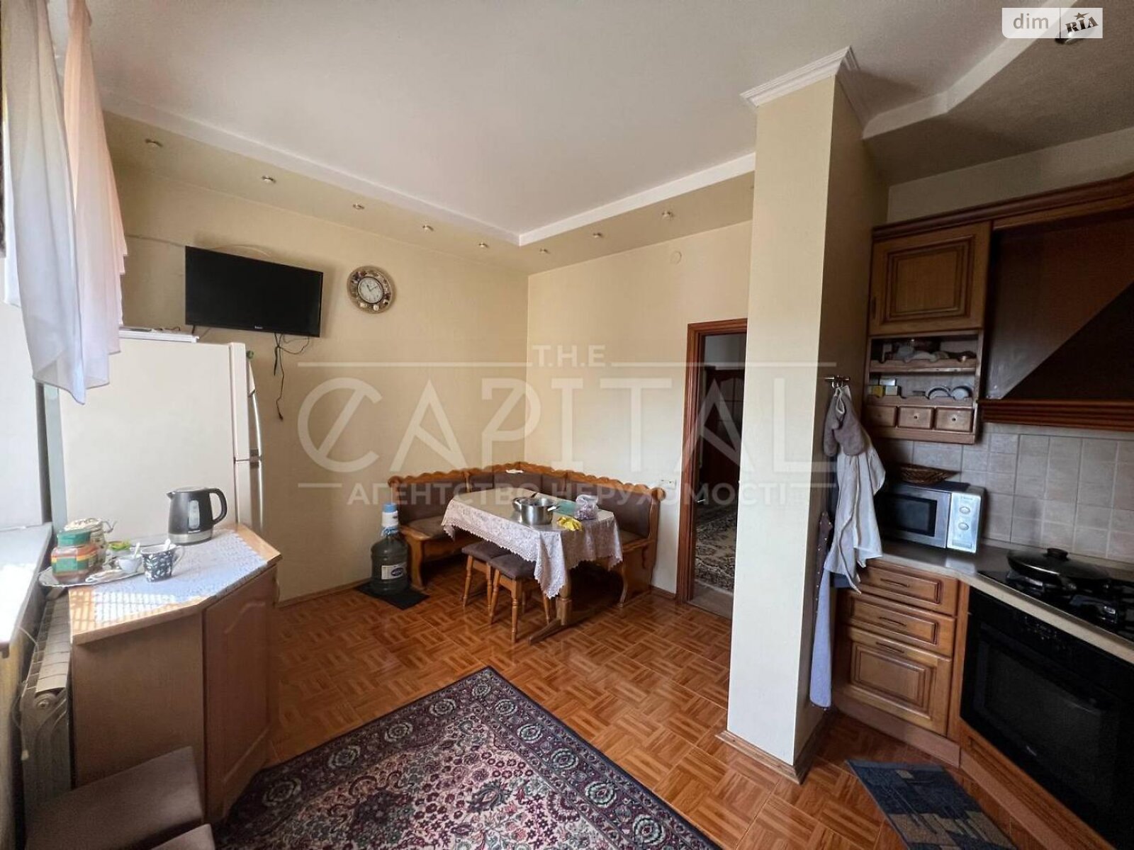 трехэтажный дом, 296.8 кв. м, кирпич. Продажа в Броварах район Бровары фото 1