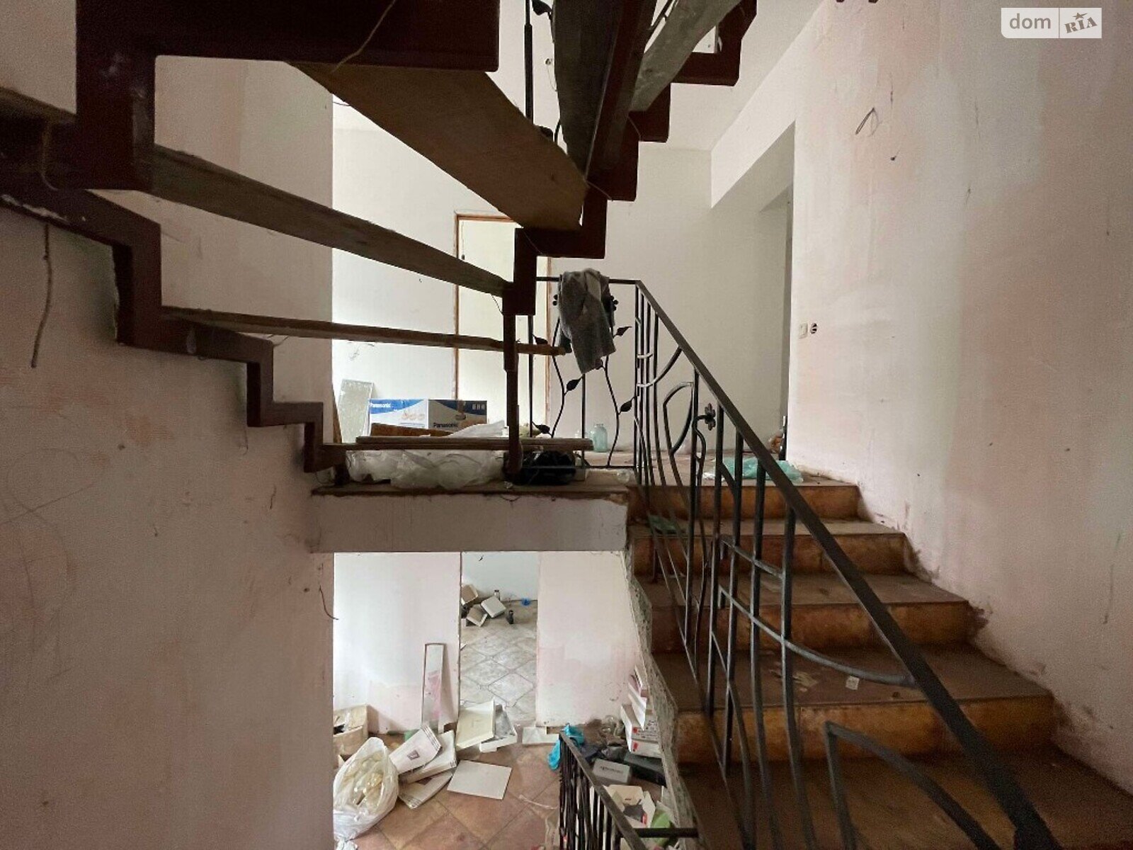 триповерховий будинок, 343 кв. м, цегла. Продаж в Броварах, район Бровари фото 1 триповерховий будинок, 343 кв. м, цегла. Продаж в Броварах, район Бровари фото 1