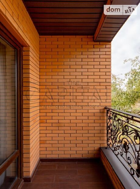 триповерховий будинок з садом, 270 кв. м, цегла. Продаж в Броварах, район Бровари фото 1 триповерховий будинок з садом, 270 кв. м, цегла. Продаж в Броварах, район Бровари фото 1