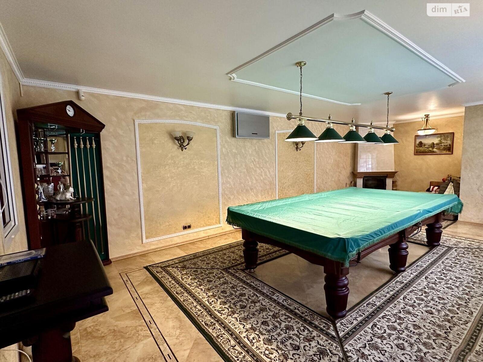 трехэтажный дом, 440 кв. м, кирпич. Продажа в Броварах район Бровары фото 1 трехэтажный дом, 440 кв. м, кирпич. Продажа в Броварах район Бровары фото 1
