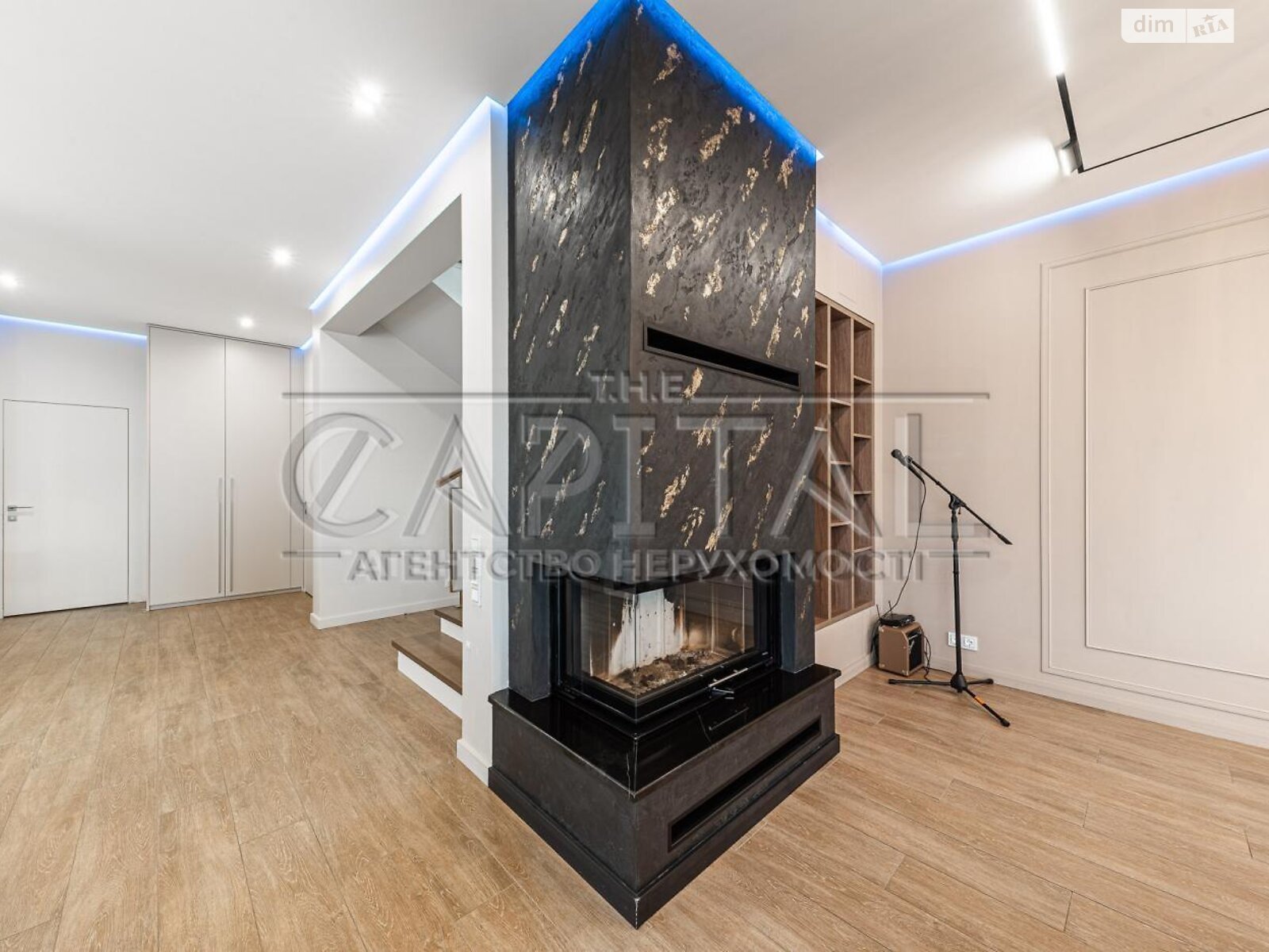 двухэтажный дом, 211.6 кв. м, кирпич. Продажа в Броварах фото 1 двухэтажный дом, 211.6 кв. м, кирпич. Продажа в Броварах фото 1
