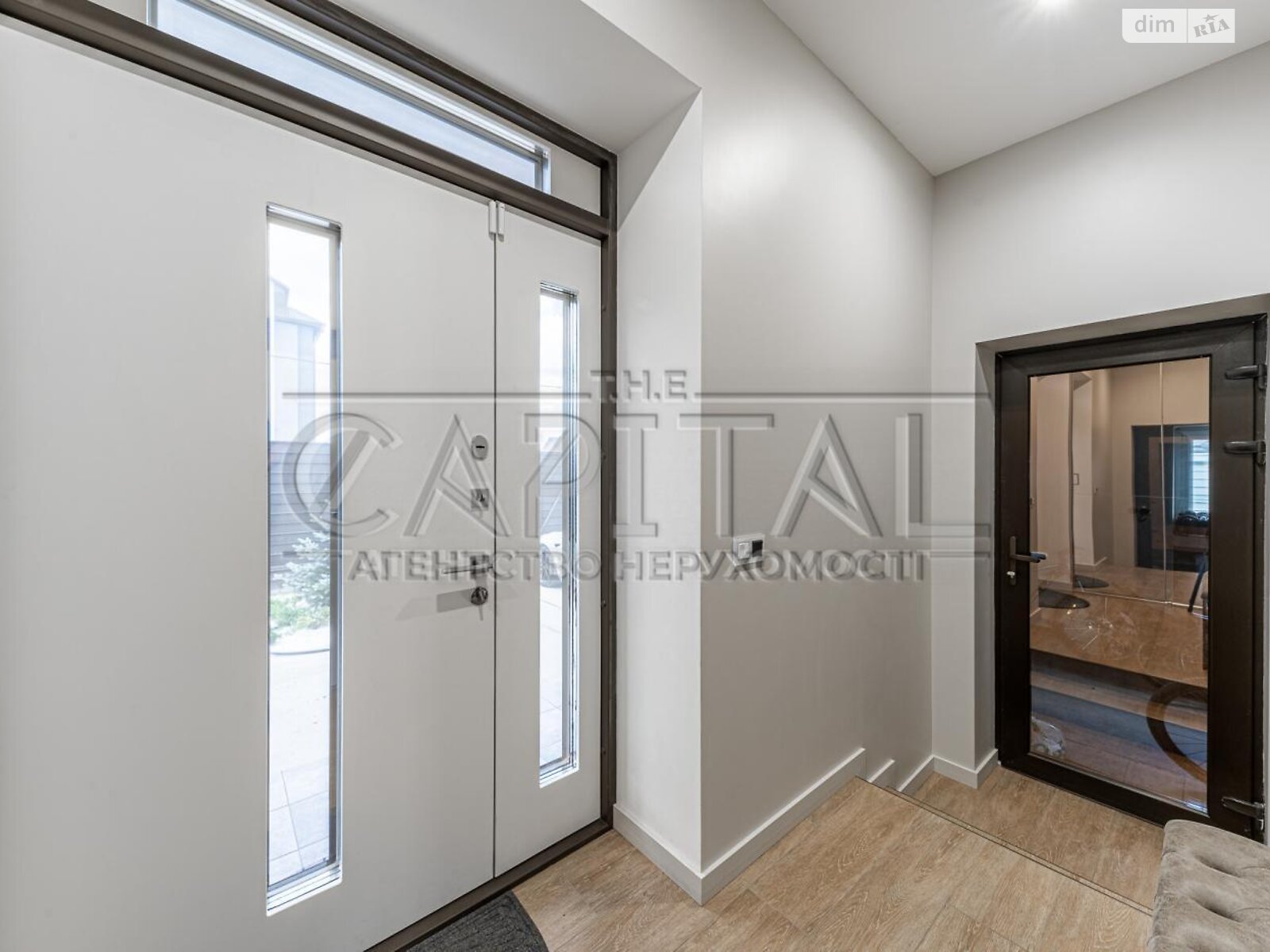 двухэтажный дом, 211.6 кв. м, кирпич. Продажа в Броварах фото 1 двухэтажный дом, 211.6 кв. м, кирпич. Продажа в Броварах фото 1