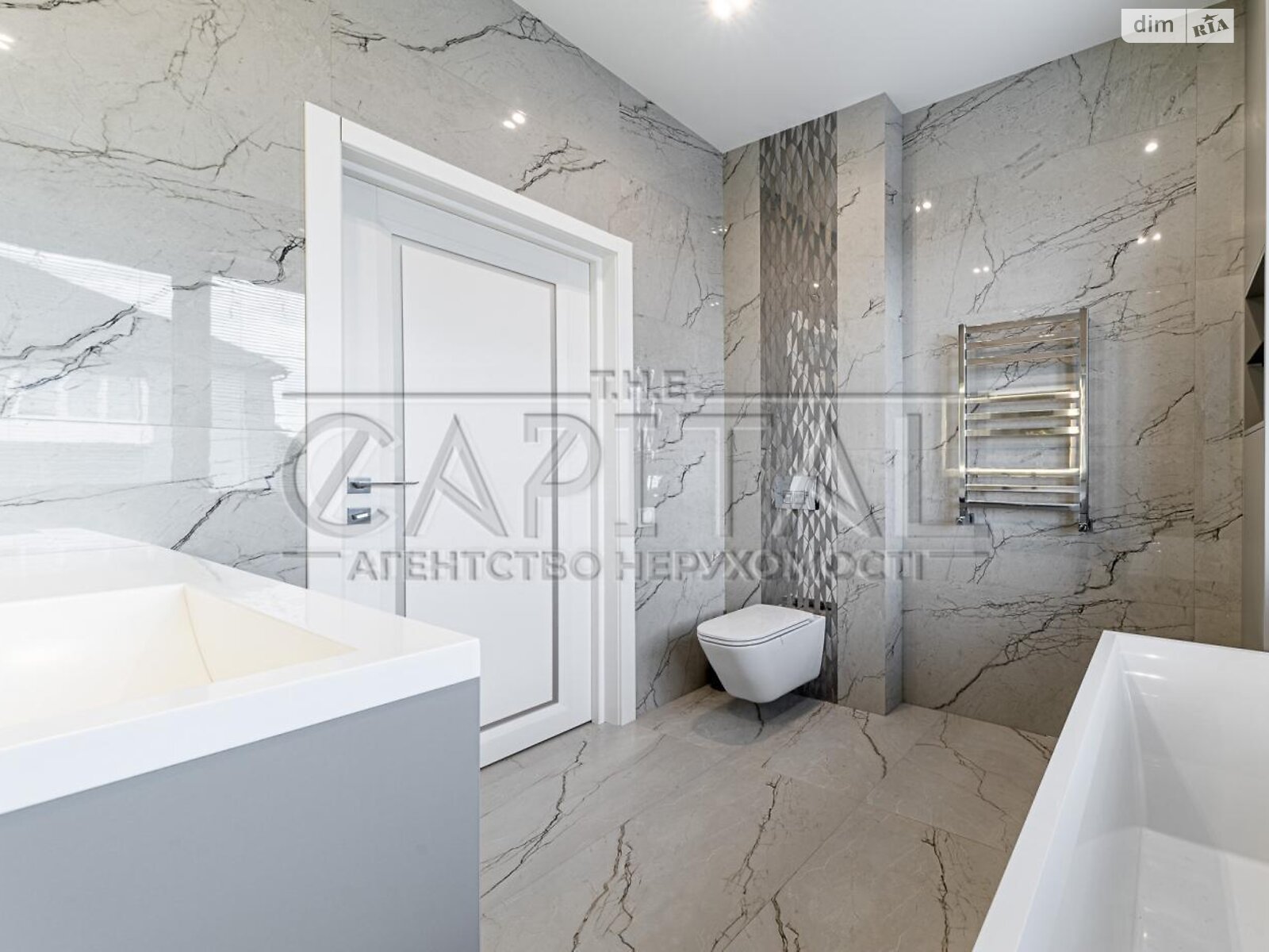 двухэтажный дом, 211.6 кв. м, кирпич. Продажа в Броварах фото 1 двухэтажный дом, 211.6 кв. м, кирпич. Продажа в Броварах фото 1