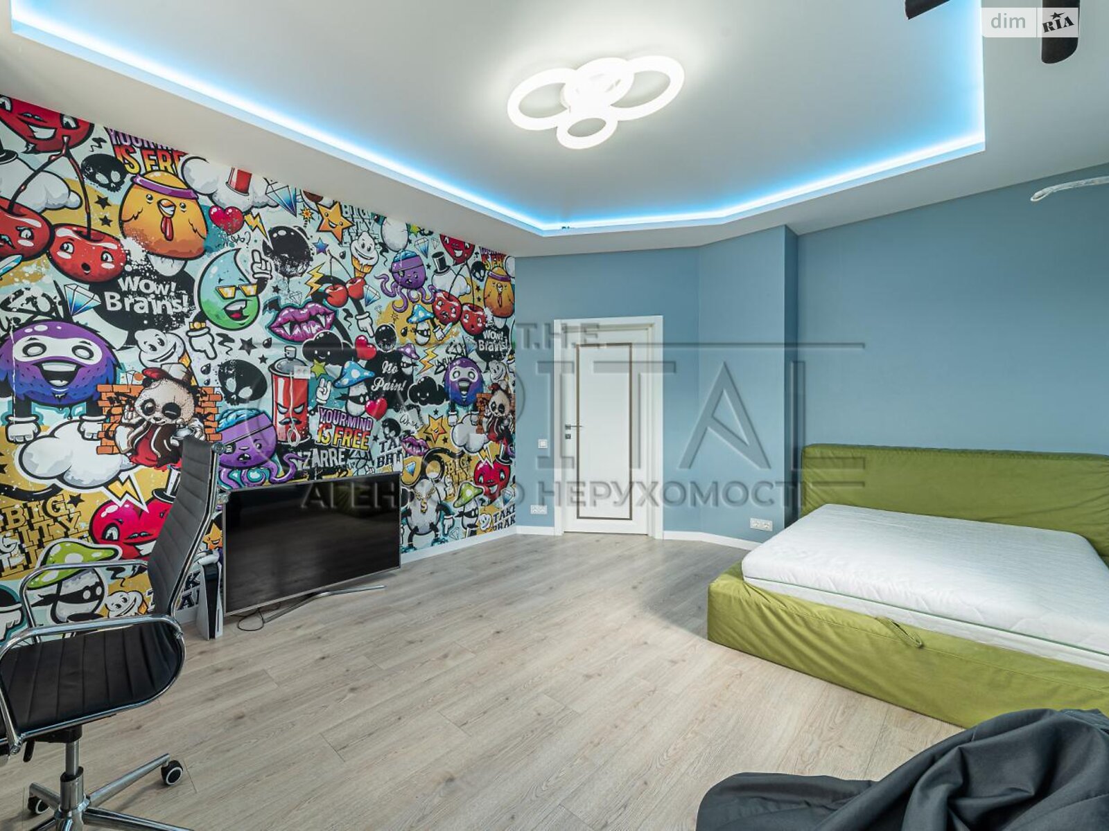 двухэтажный дом с верандой, 211.6 кв. м, кирпич. Продажа в Броварах фото 1 двухэтажный дом с верандой, 211.6 кв. м, кирпич. Продажа в Броварах фото 1