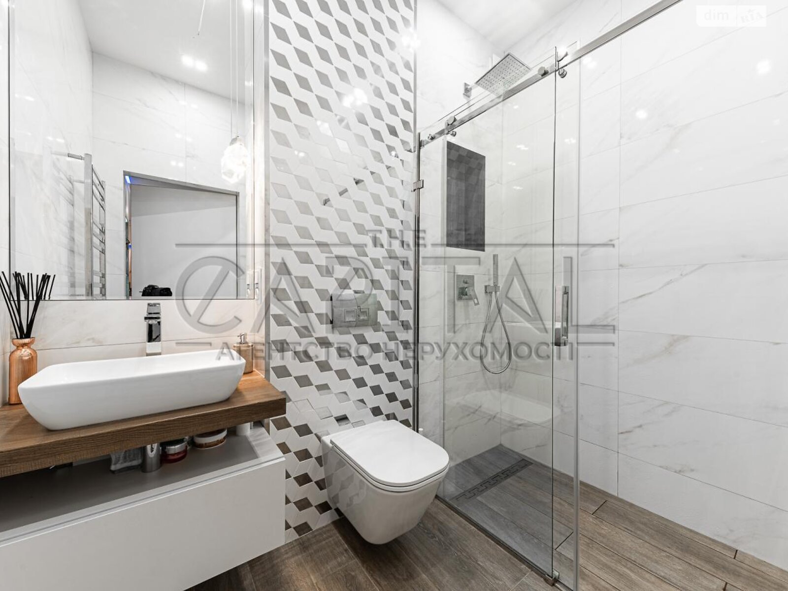 двухэтажный дом с верандой, 211.6 кв. м, кирпич. Продажа в Броварах фото 1 двухэтажный дом с верандой, 211.6 кв. м, кирпич. Продажа в Броварах фото 1
