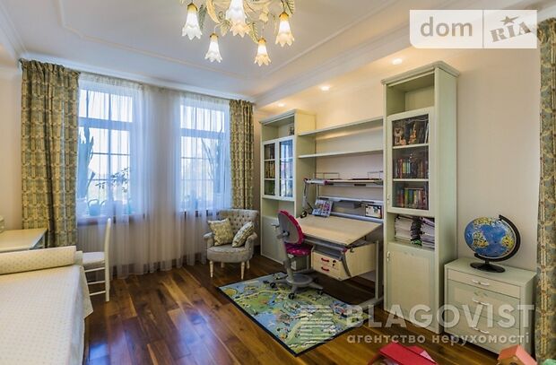 двоповерховий будинок з садом, 300 кв. м, цегла. Продаж в Княжичах (Київська обл.) фото 1 двоповерховий будинок з садом, 300 кв. м, цегла. Продаж в Княжичах (Київська обл.) фото 1