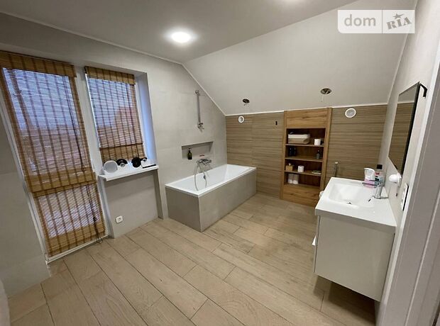 двоповерховий будинок з терасою, 240 кв. м, цегла. Продаж в Красилівці (Київська обл.) фото 1 двоповерховий будинок з терасою, 240 кв. м, цегла. Продаж в Красилівці (Київська обл.) фото 1