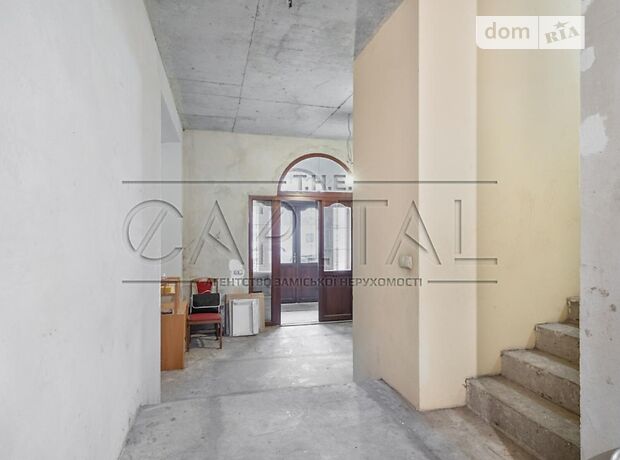 триповерховий будинок без меблів, 508 кв. м, цегла. Продаж в Броварах, район Масив фото 1 триповерховий будинок без меблів, 508 кв. м, цегла. Продаж в Броварах, район Масив фото 1