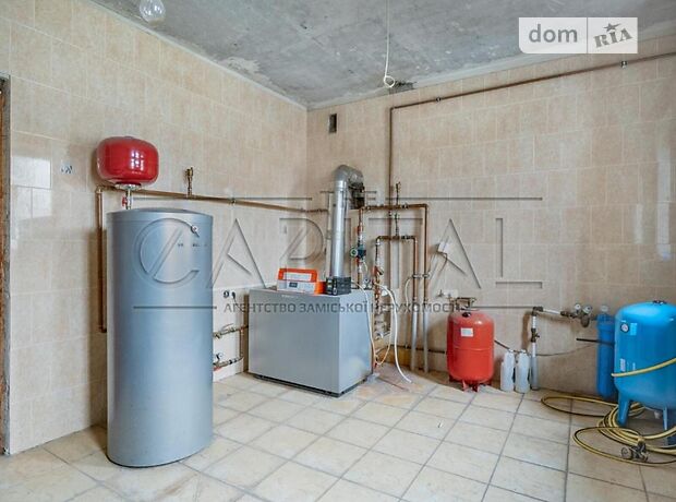 триповерховий будинок без меблів, 508 кв. м, цегла. Продаж в Броварах, район Масив фото 1 триповерховий будинок без меблів, 508 кв. м, цегла. Продаж в Броварах, район Масив фото 1