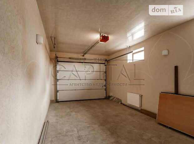триповерховий будинок з ремонтом, 270 кв. м, цегла. Продаж в Броварах, район Масив фото 1 триповерховий будинок з ремонтом, 270 кв. м, цегла. Продаж в Броварах, район Масив фото 1