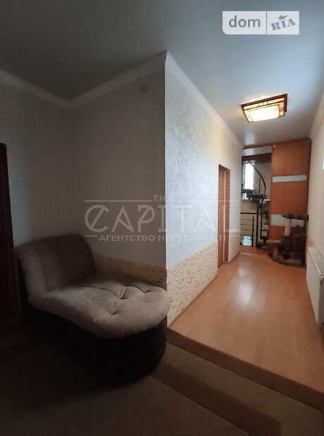 триповерховий будинок, 271 кв. м, цегла. Продаж в Броварах, район Масив фото 1 триповерховий будинок, 271 кв. м, цегла. Продаж в Броварах, район Масив фото 1