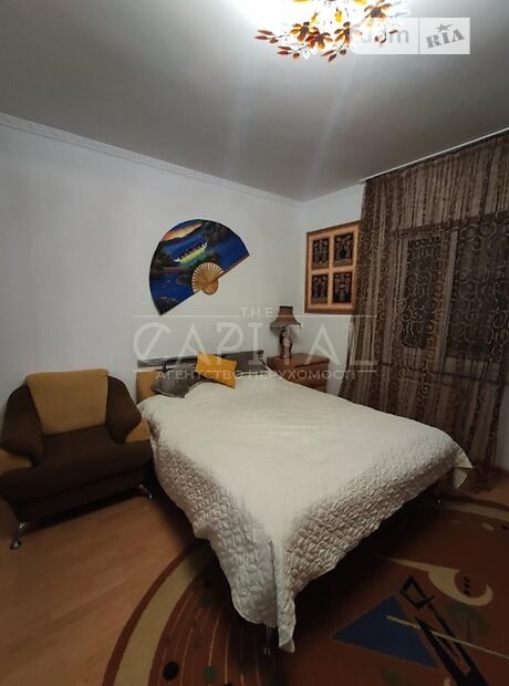 триповерховий будинок, 271 кв. м, цегла. Продаж в Броварах, район Масив фото 1 триповерховий будинок, 271 кв. м, цегла. Продаж в Броварах, район Масив фото 1