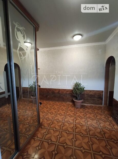 триповерховий будинок, 271 кв. м, цегла. Продаж в Броварах, район Масив фото 1 триповерховий будинок, 271 кв. м, цегла. Продаж в Броварах, район Масив фото 1
