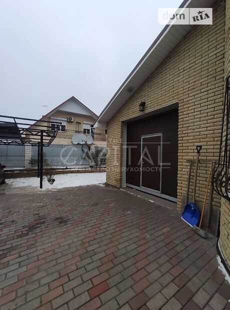 триповерховий будинок, 271 кв. м, цегла. Продаж в Броварах, район Масив фото 1 триповерховий будинок, 271 кв. м, цегла. Продаж в Броварах, район Масив фото 1