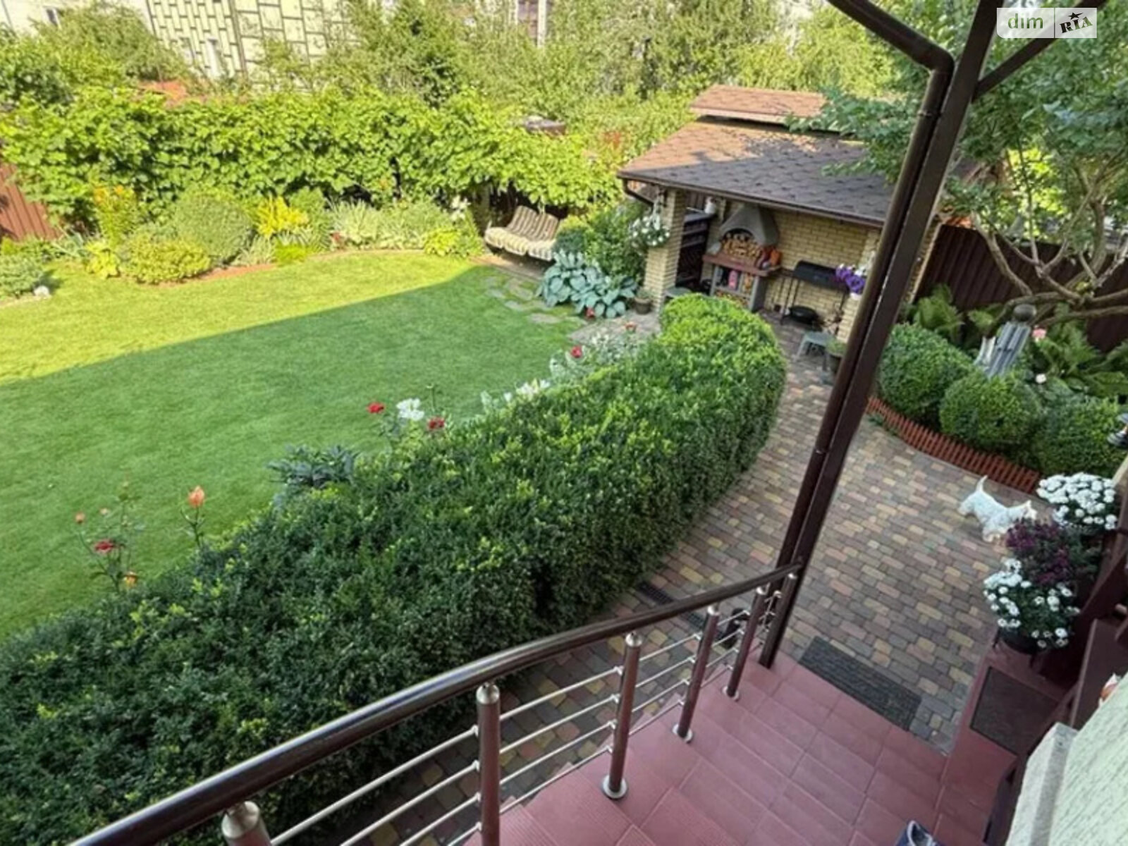 трехэтажный дом с гаражом, 390 кв. м, кирпич. Продажа в Броварах фото 1