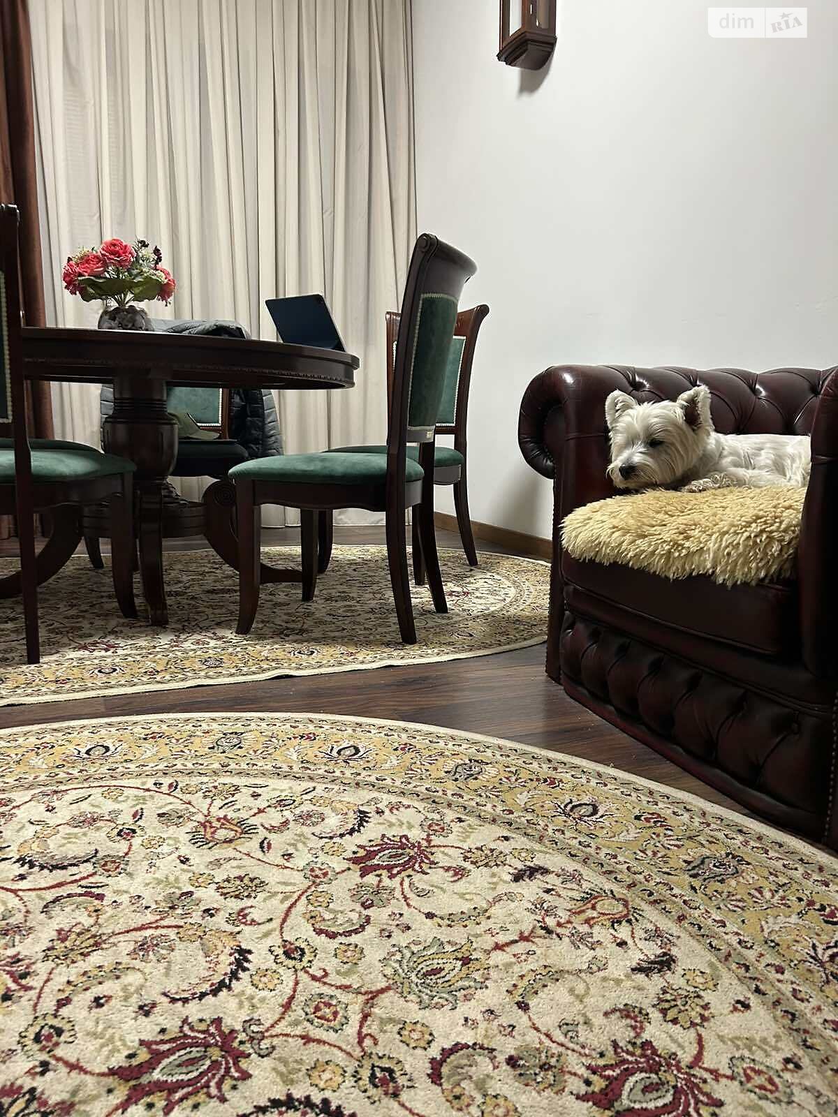 трехэтажный дом с гаражом, 390 кв. м, кирпич. Продажа в Броварах фото 1