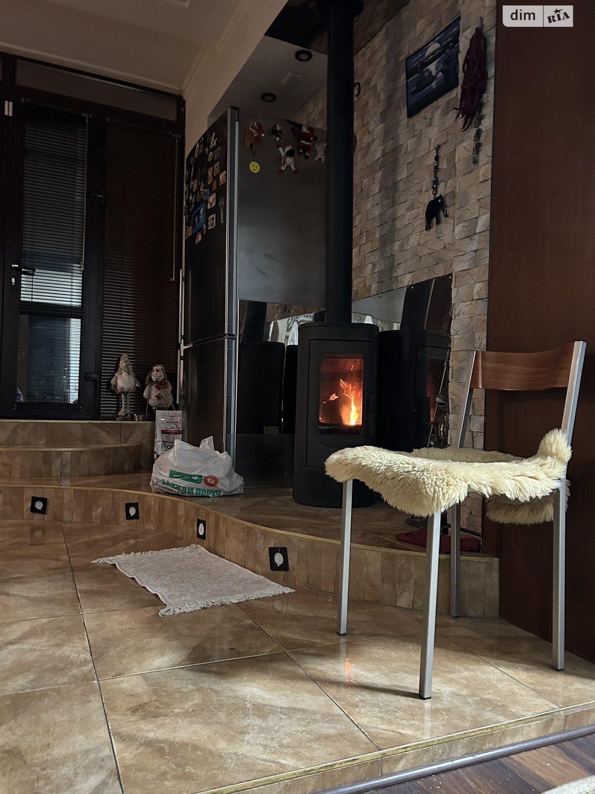 трехэтажный дом с гаражом, 390 кв. м, кирпич. Продажа в Броварах фото 1