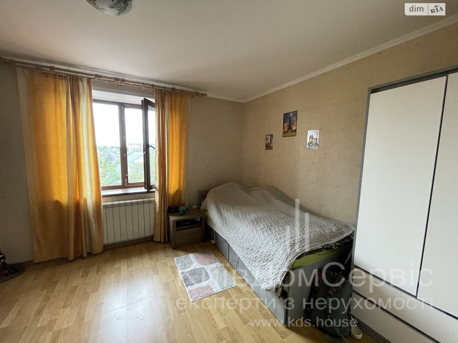 триповерховий будинок з гаражем, 207 кв. м, цегла. Продаж в Броварах, район Пекарня фото 1 триповерховий будинок з гаражем, 207 кв. м, цегла. Продаж в Броварах, район Пекарня фото 1