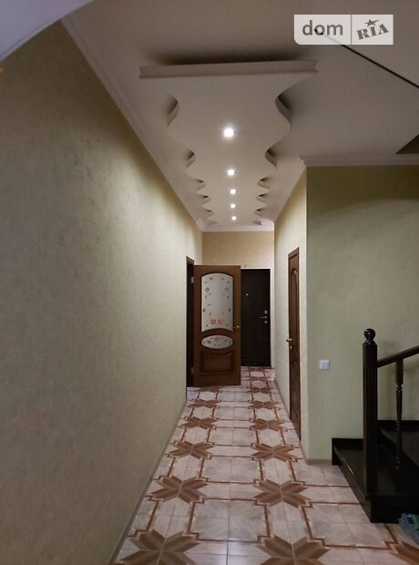 двоповерховий будинок з каміном, 325 кв. м, піноблок. Продаж в Броварах, район Перемога фото 1 двоповерховий будинок з каміном, 325 кв. м, піноблок. Продаж в Броварах, район Перемога фото 1