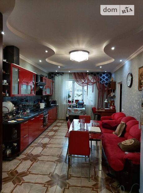 двоповерховий будинок з каміном, 325 кв. м, піноблок. Продаж в Броварах, район Перемога фото 1 двоповерховий будинок з каміном, 325 кв. м, піноблок. Продаж в Броварах, район Перемога фото 1
