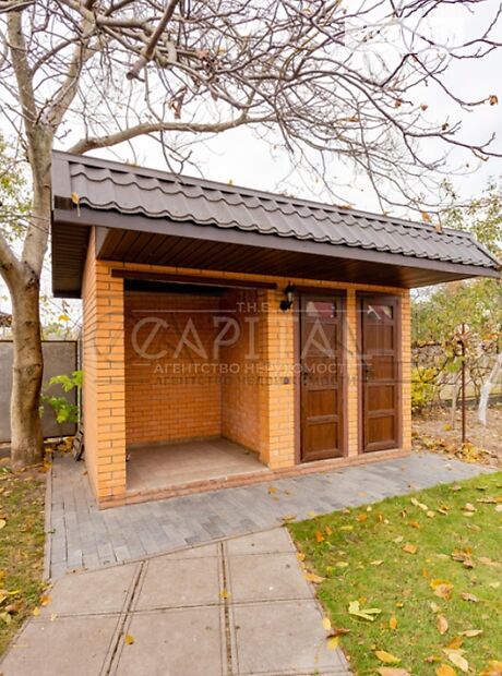 триповерховий будинок з ремонтом, 270 кв. м, цегла. Продаж в Броварах, район Перемога фото 1 триповерховий будинок з ремонтом, 270 кв. м, цегла. Продаж в Броварах, район Перемога фото 1