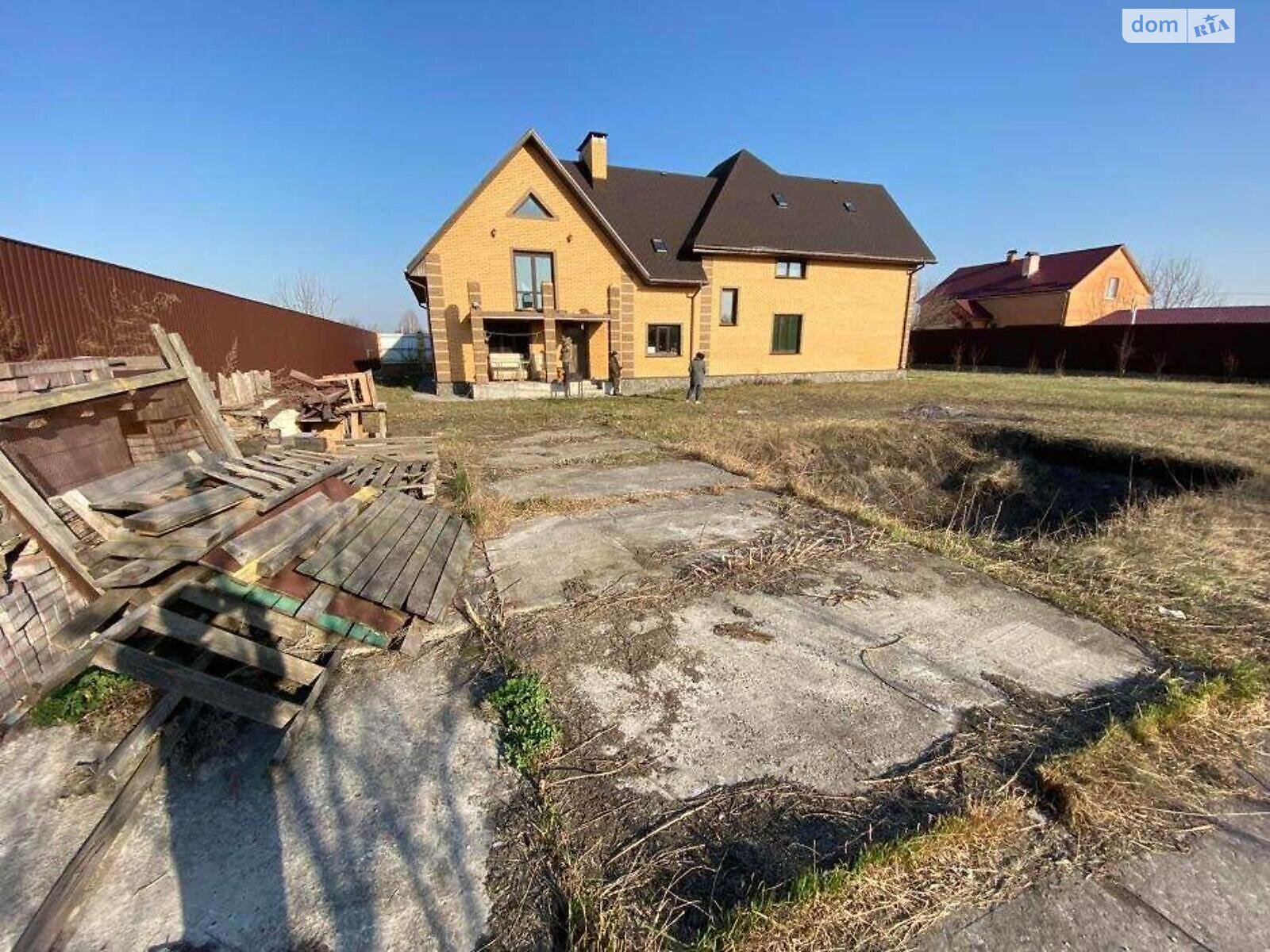 двоповерховий будинок, 440 кв. м, кирпич. Продаж у Рожнах фото 1