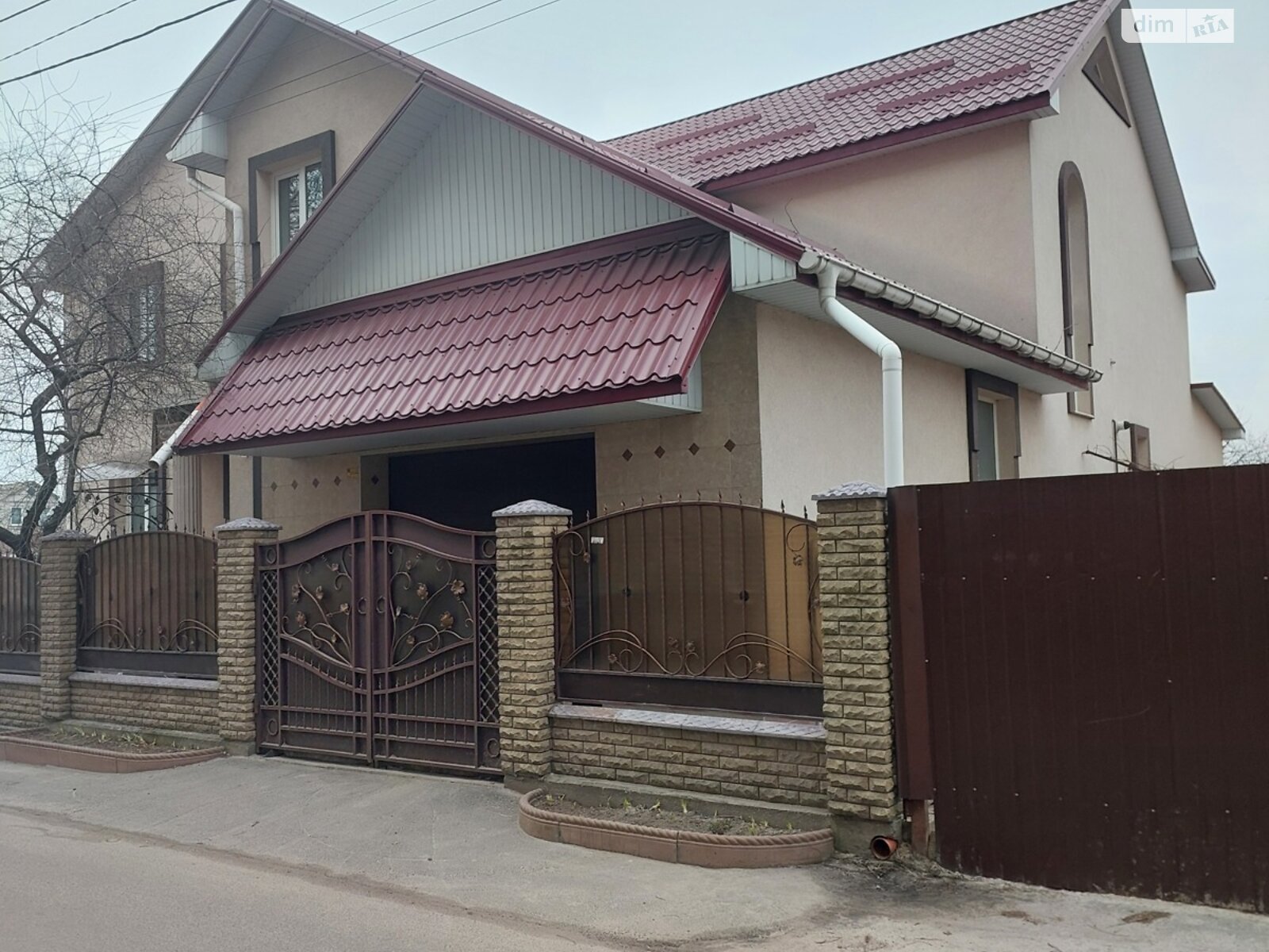 двоповерховий будинок з гаражем, 295 кв. м, цегла. Продаж в Броварах, район Торгмаш фото 1