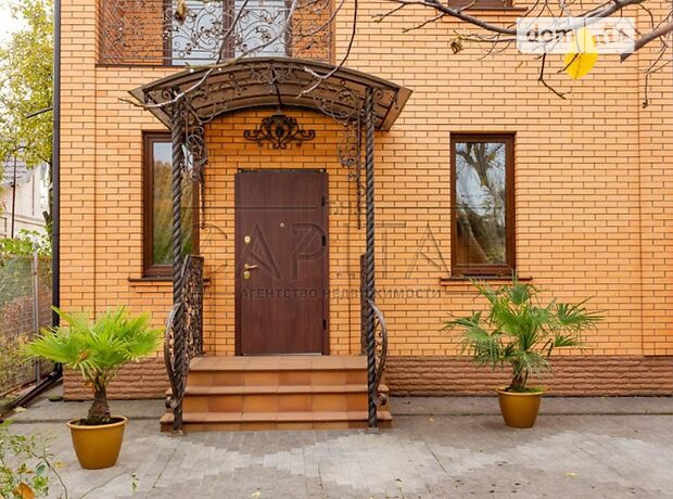 триповерховий будинок з терасою, 270 кв. м, цегла. Продаж в Броварах, район Масив фото 1 триповерховий будинок з терасою, 270 кв. м, цегла. Продаж в Броварах, район Масив фото 1