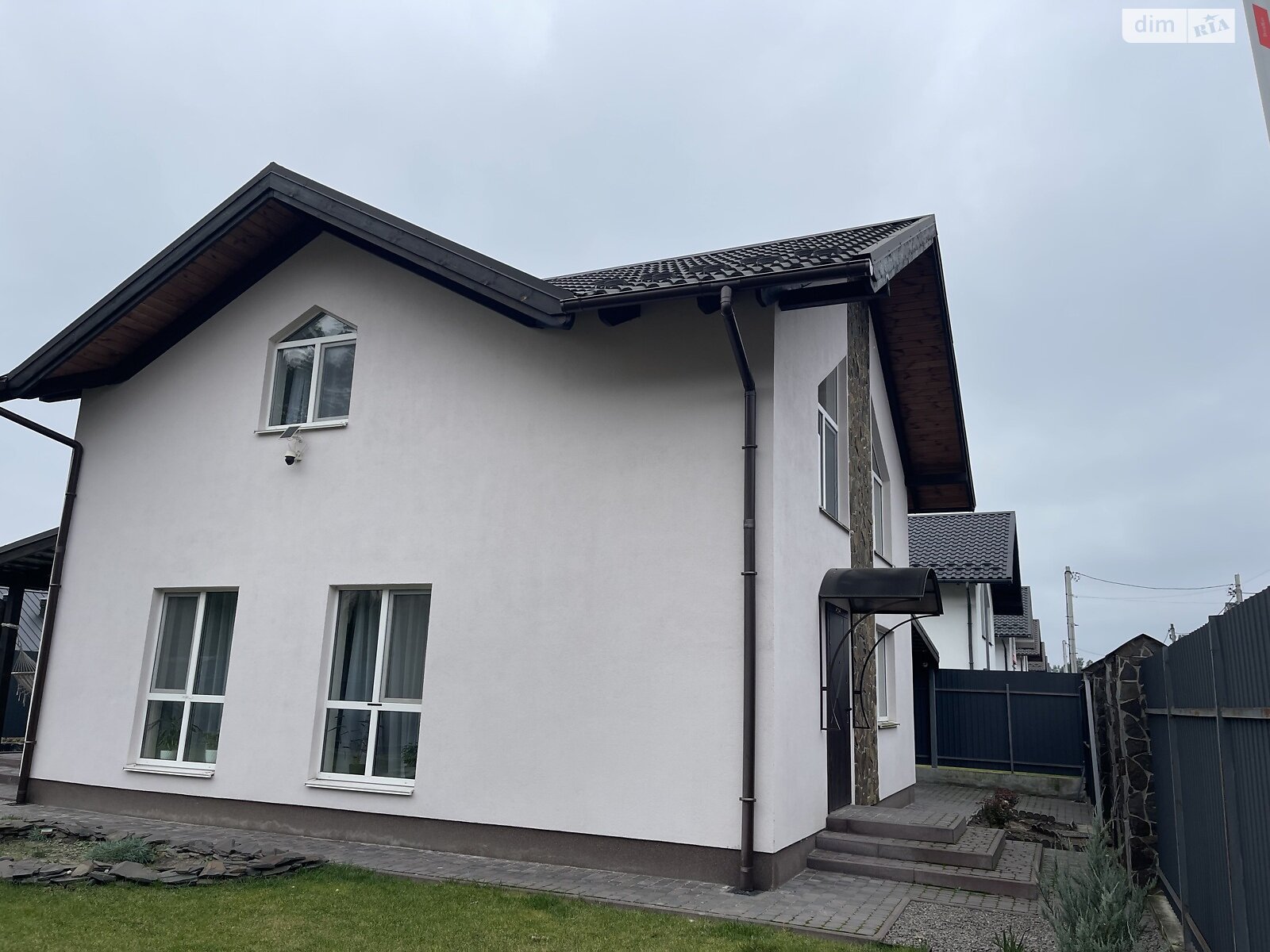 двухэтажный дом с верандой, 121 кв. м, кирпич. Продажа в Броварах фото 1 двухэтажный дом с верандой, 121 кв. м, кирпич. Продажа в Броварах фото 1