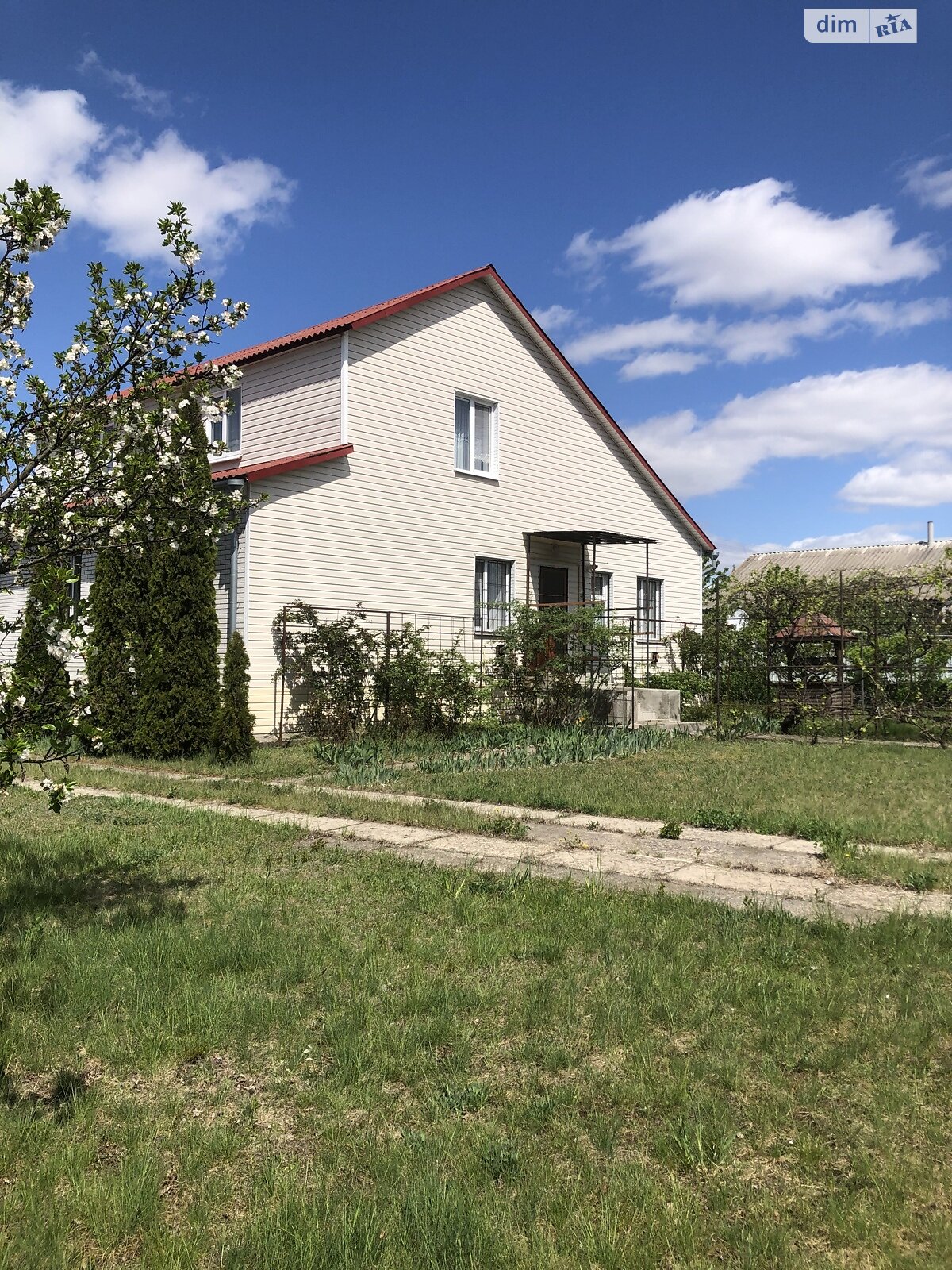 двоповерховий будинок з гаражем, 156 кв. м, цегла. Продаж у Хомутці фото 1 двоповерховий будинок з гаражем, 156 кв. м, цегла. Продаж у Хомутці фото 1