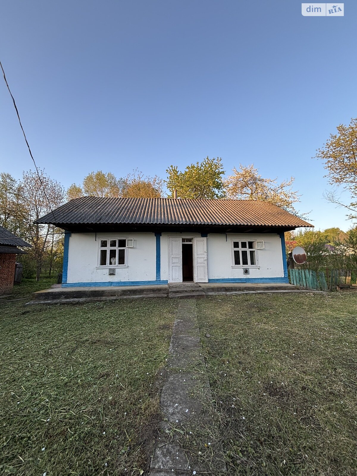 одноповерховий будинок, 40 кв. м, глинобитний. Продаж у Брусниці фото 1 одноповерховий будинок, 40 кв. м, глинобитний. Продаж у Брусниці фото 1