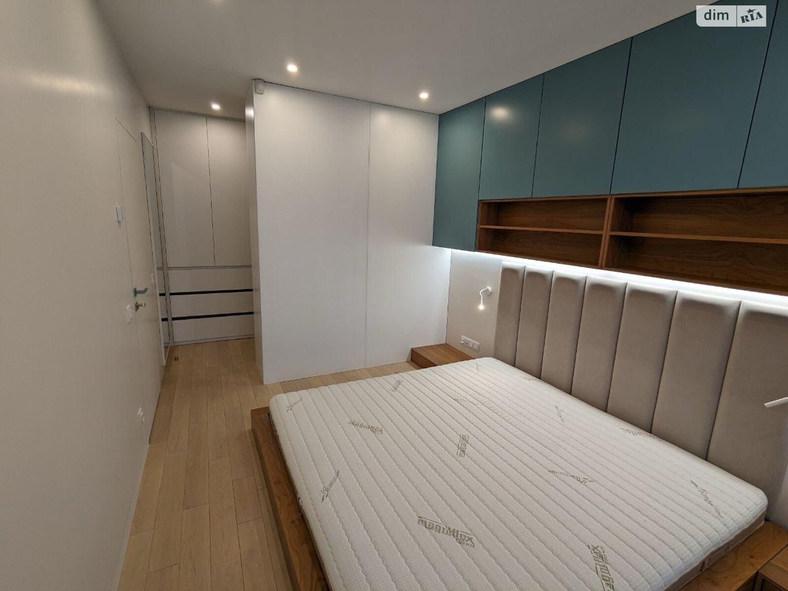 триповерховий будинок, 151.4 кв. м, цегла. Продаж у Брюховичах фото 1 триповерховий будинок, 151.4 кв. м, цегла. Продаж у Брюховичах фото 1